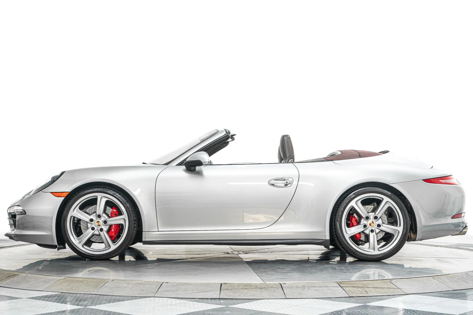 mph004_3959167581_Used_2015_Porsche_911_Carrera_4_S_Cabriolet_1753981330_d3d898ce52