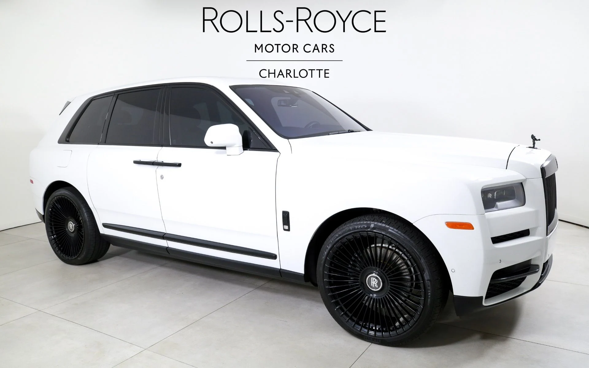 mph004_3960929891_Used_2019_Rolls_Royce_Cullinan_1753469692_f39811daf4