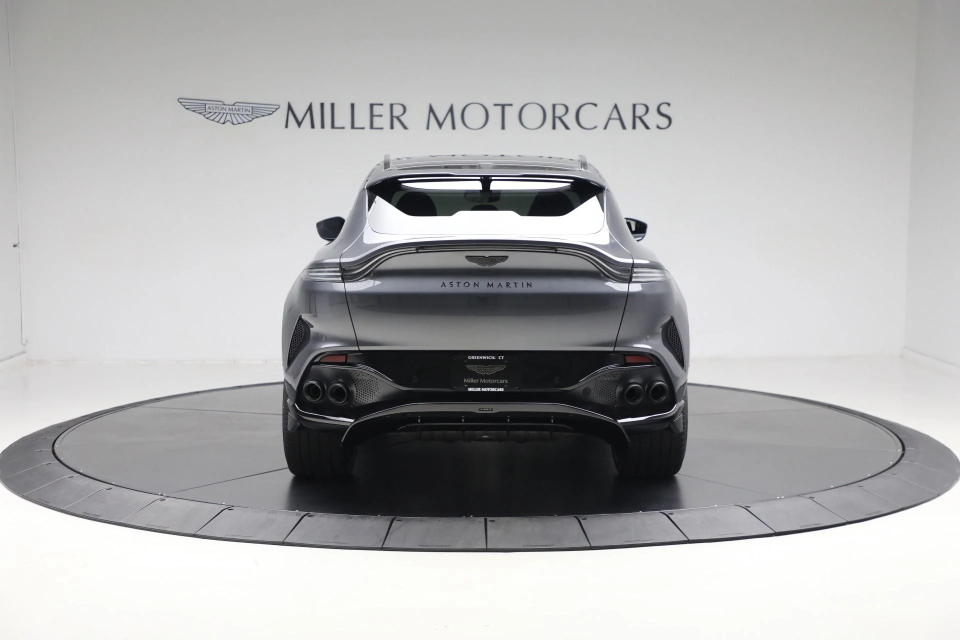 mph004_3961196372_New_2025_Aston_Martin_DBX_707_707_efa98ca66b
