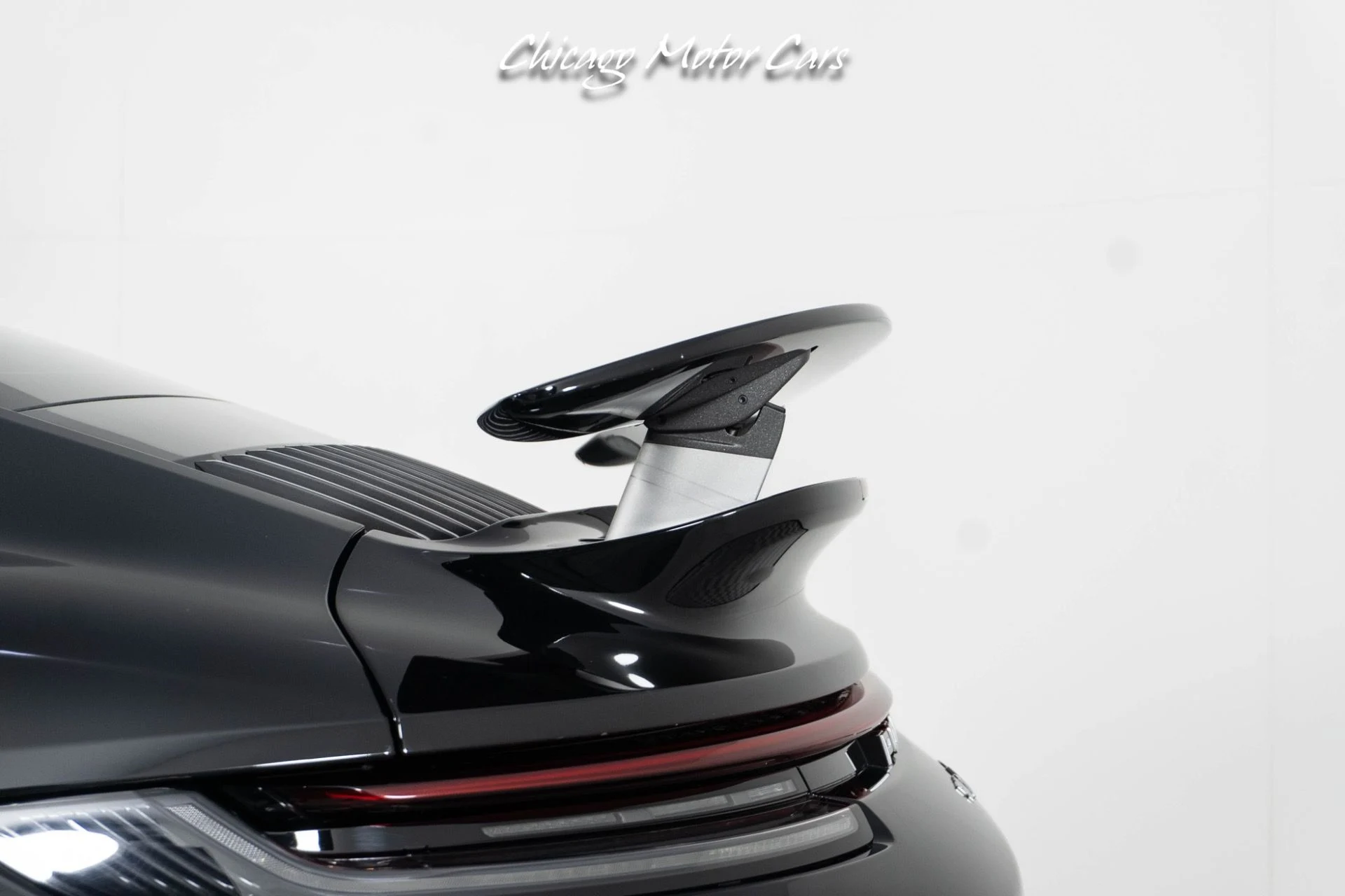 mph004_3966380171_11976_p5_l_52254af9df