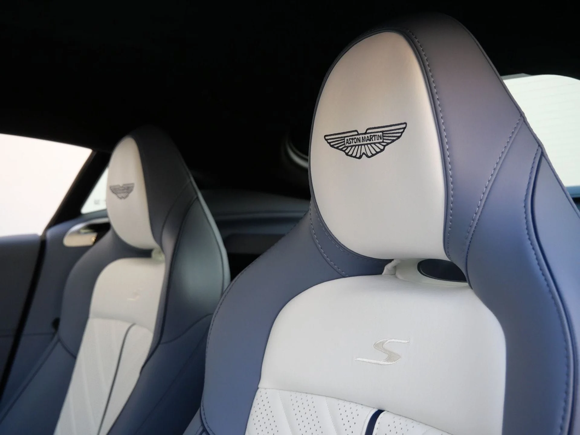 mph004_399114065_c21243030b9a5c259b3a92b5dc159bfbx_1fdf1e27f9