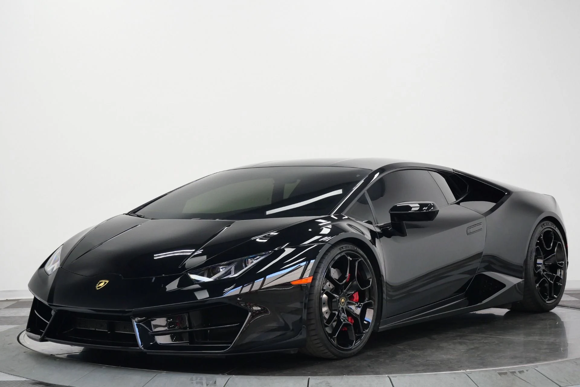 mph004_3995402176_Used_2019_Lamborghini_Huracan_LP_580_2_Q_Citura_Interior_Giano_Wheels_571_HP_V10_1786034650_65955a5527