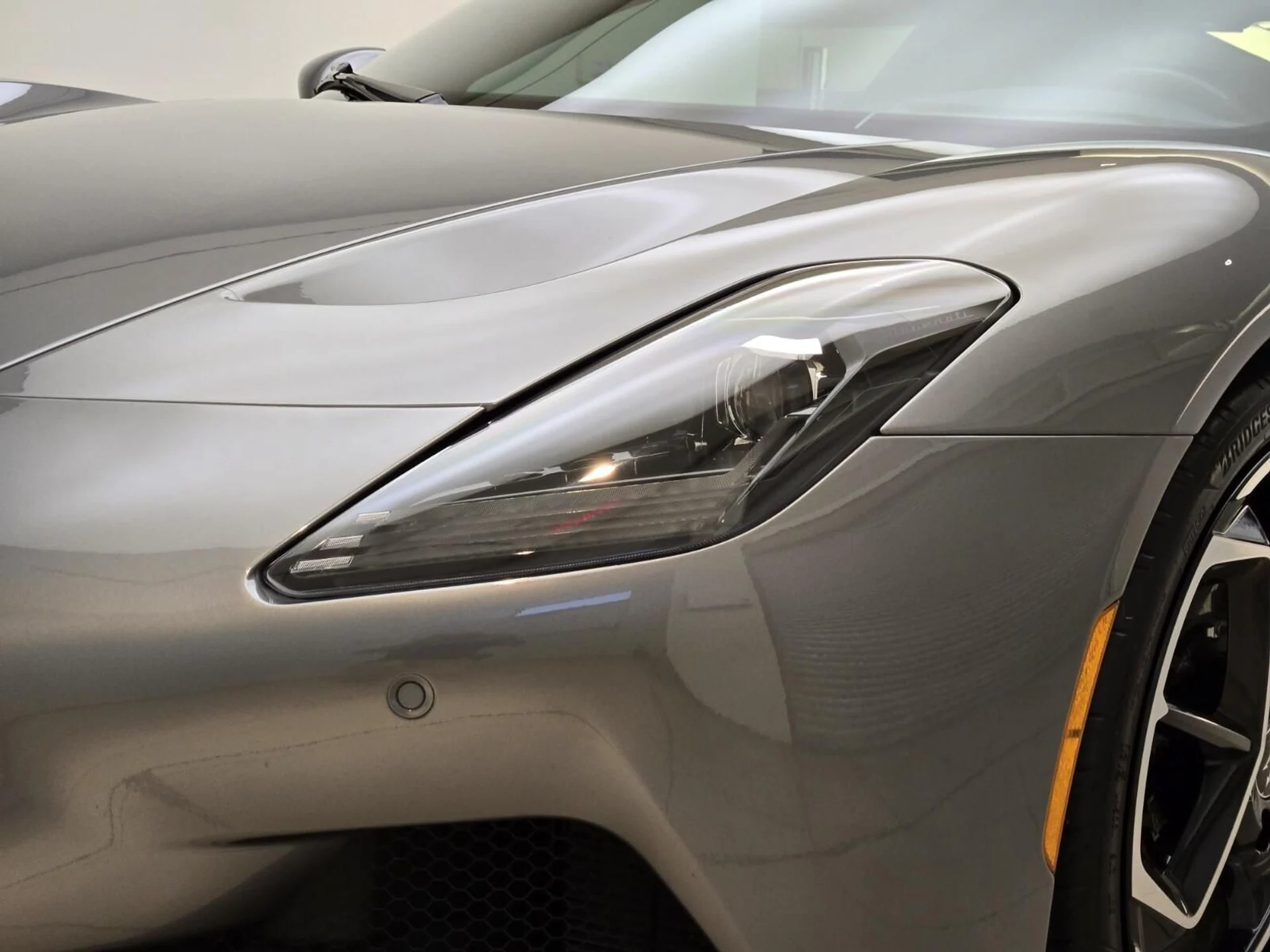 mph004_4006440012_Used_2022_Maserati_MC_20_1767077616_b59366625f