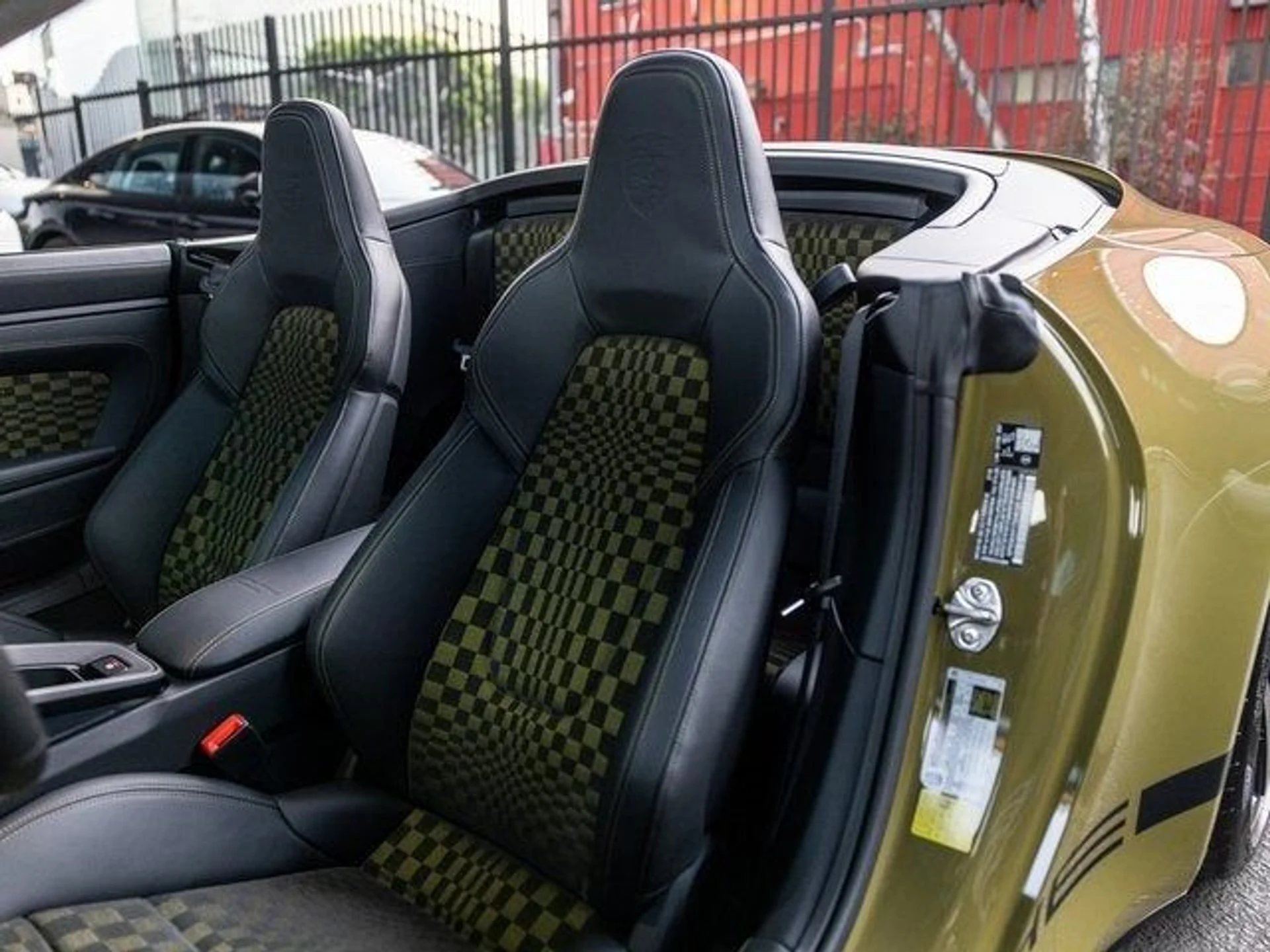 mph004_4006988378_5_b685f6bf87