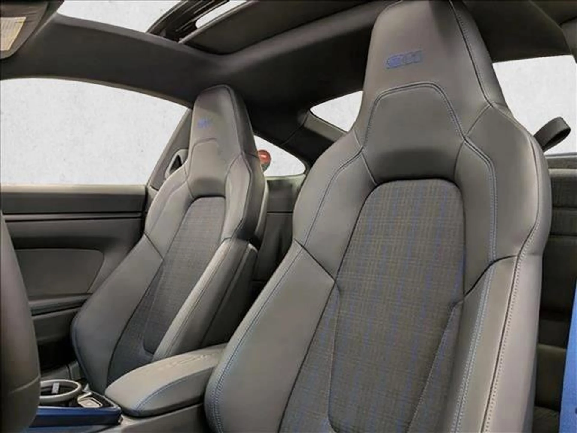 mph004_4007036015_go_VT_rydw_Gyli_Cu1_R3_X7jps6_R2o_1fe4ccfa18