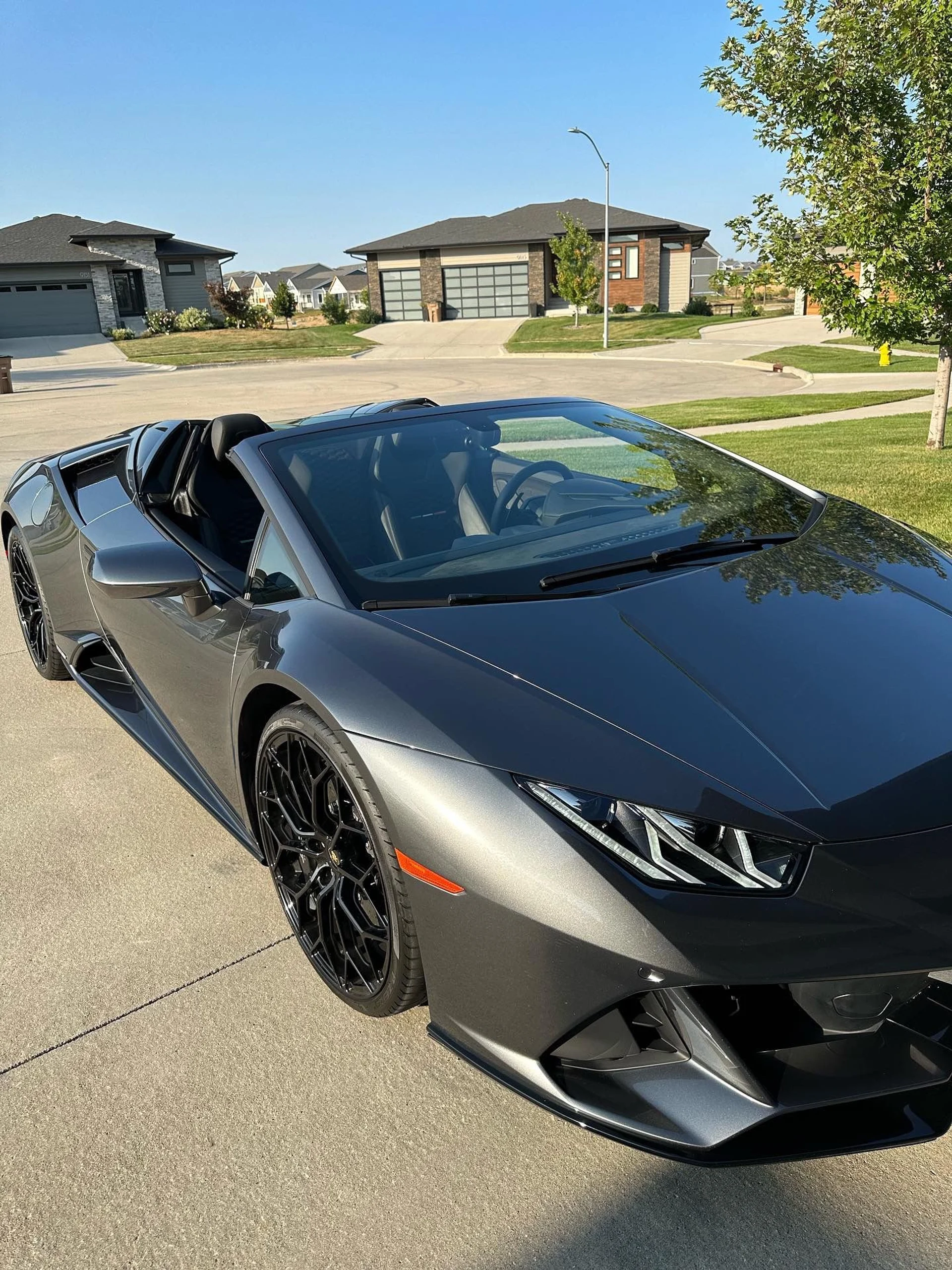 mph004_4008941656_Used_2020_Lamborghini_Huracan_EVO_Spyder_1720629367_d55ae8f601