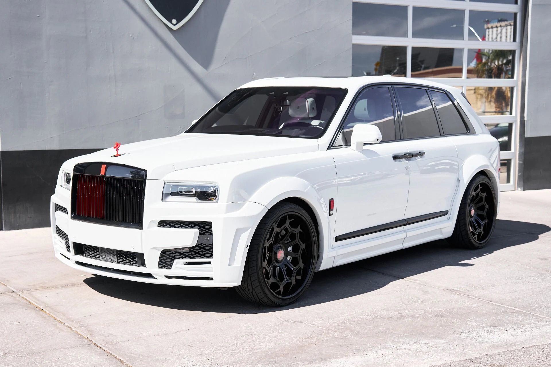 mph004_4009158090_Used_2021_Rolls_Royce_Cullinan_1753389372_6ca4a43ccb