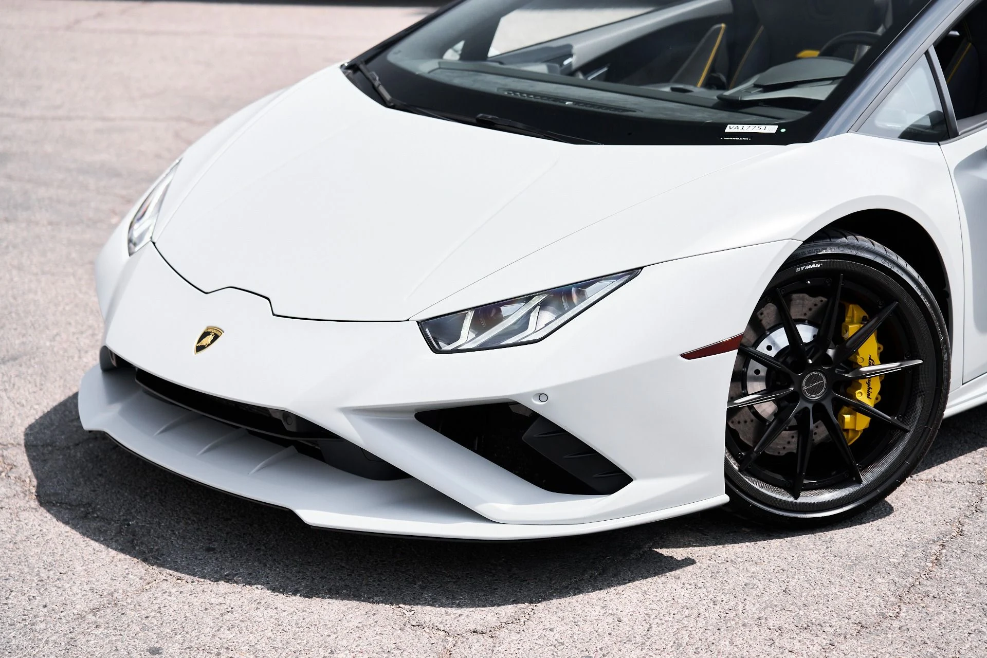 mph004_4013288102_Used_2021_Lamborghini_Huracan_EVO_Base_1754524536_1ebe991bc4