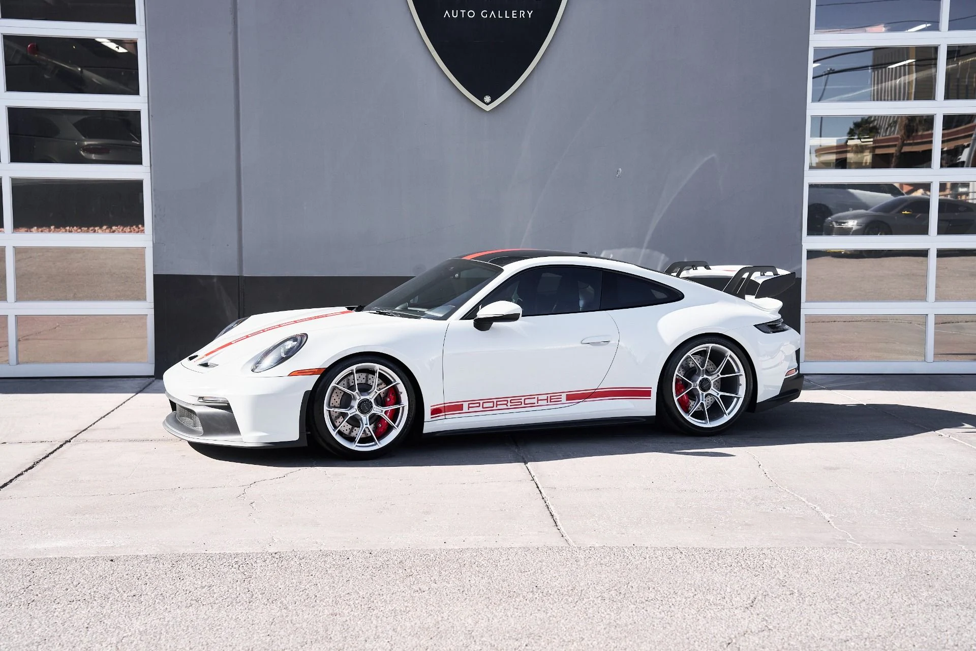 mph004_4016229364_Used_2023_Porsche_911_GT_3_1750710974_73d94ad67f