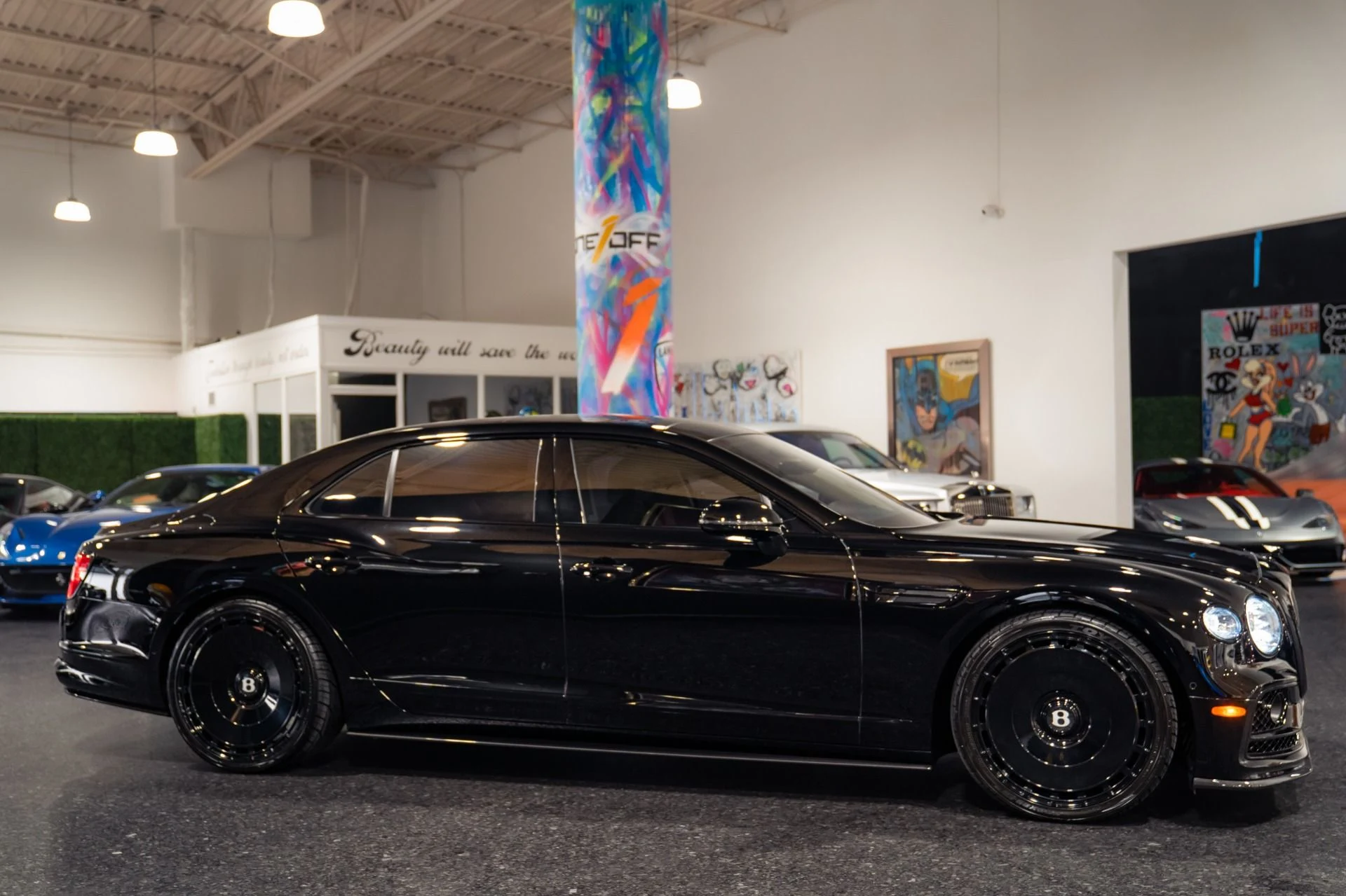 mph004_4017387496_Used_2023_Bentley_Flying_Spur_Azure_1787341097_0138fbb09d