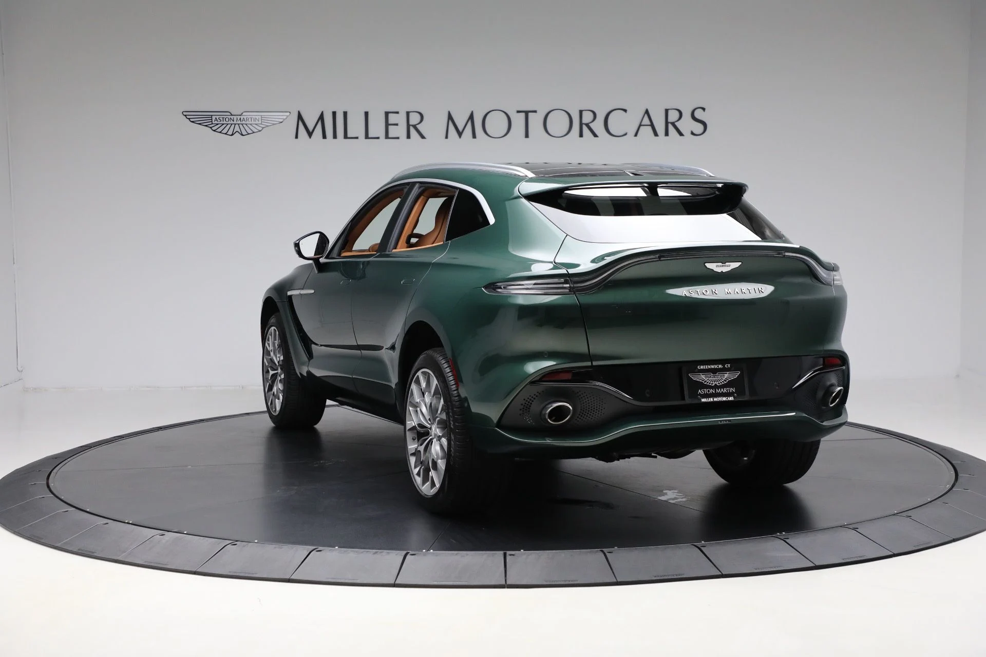 mph004_4030634011_Used_2022_Aston_Martin_DBX_b2383b4772