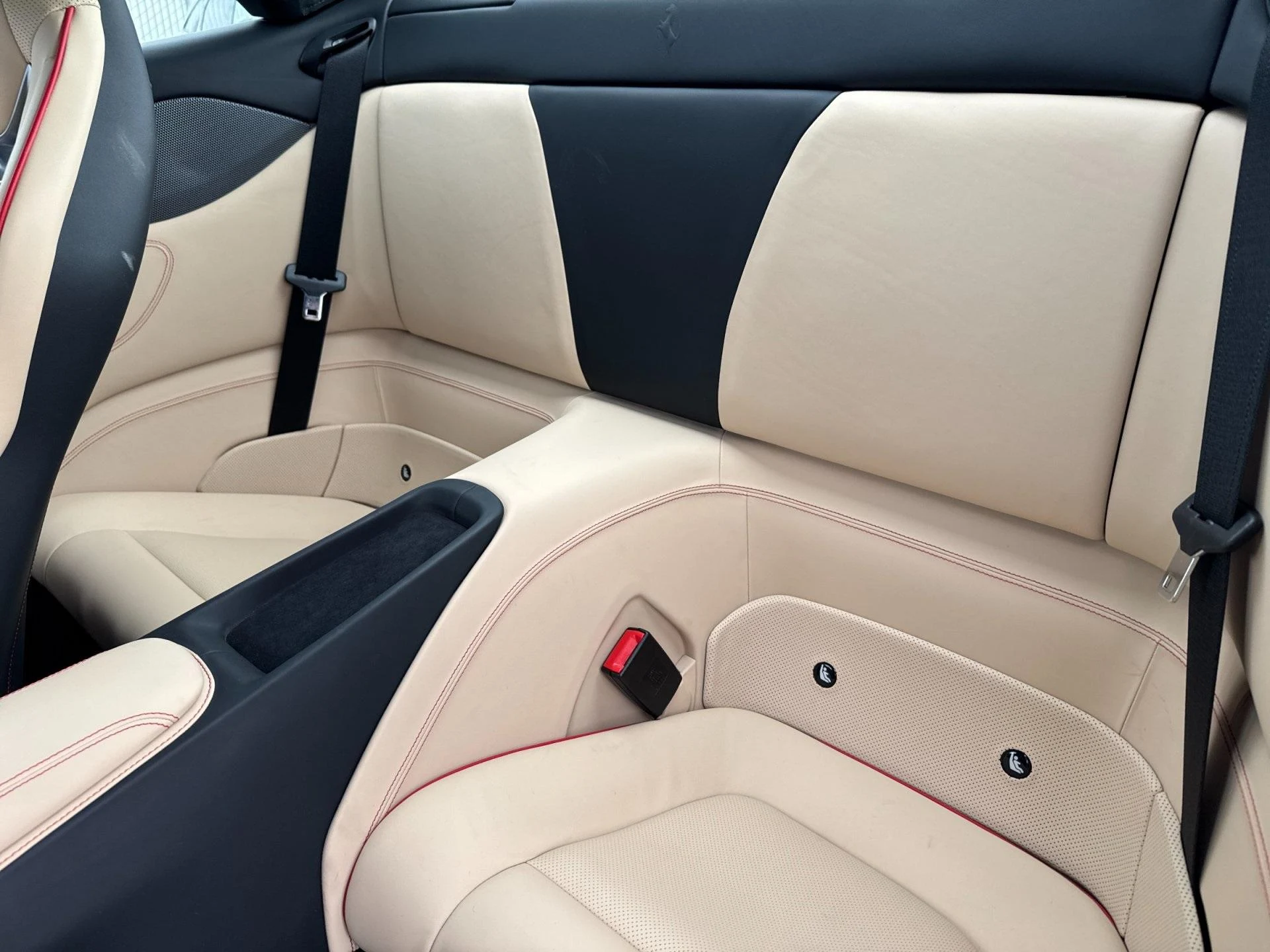 mph004_4036820240_Used_2019_Ferrari_Portofino_1769594630_bd7c0db824