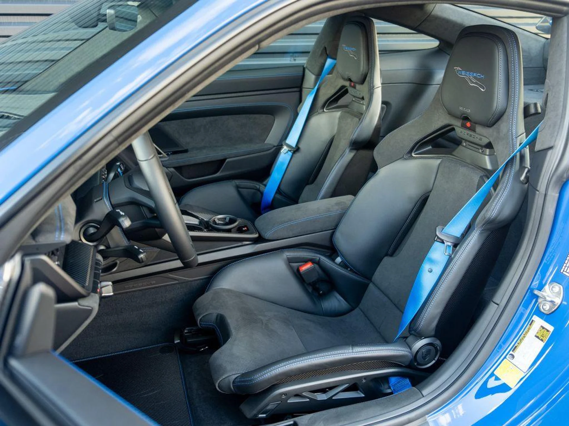 mph004_4047811546_sbr_Fby_AU_6_Ar_OUHUXJ_k_HB_0_Eb7_VM_5cc822f83f