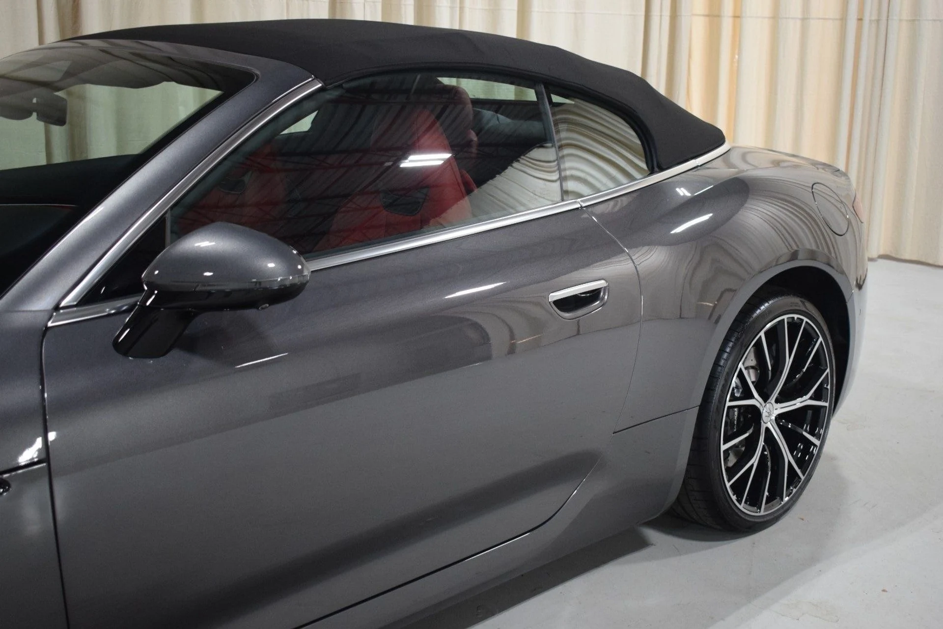 mph004_4054804935_1367bd1a10a88db6b610c3a0f55dd12fx_022d1abf4b