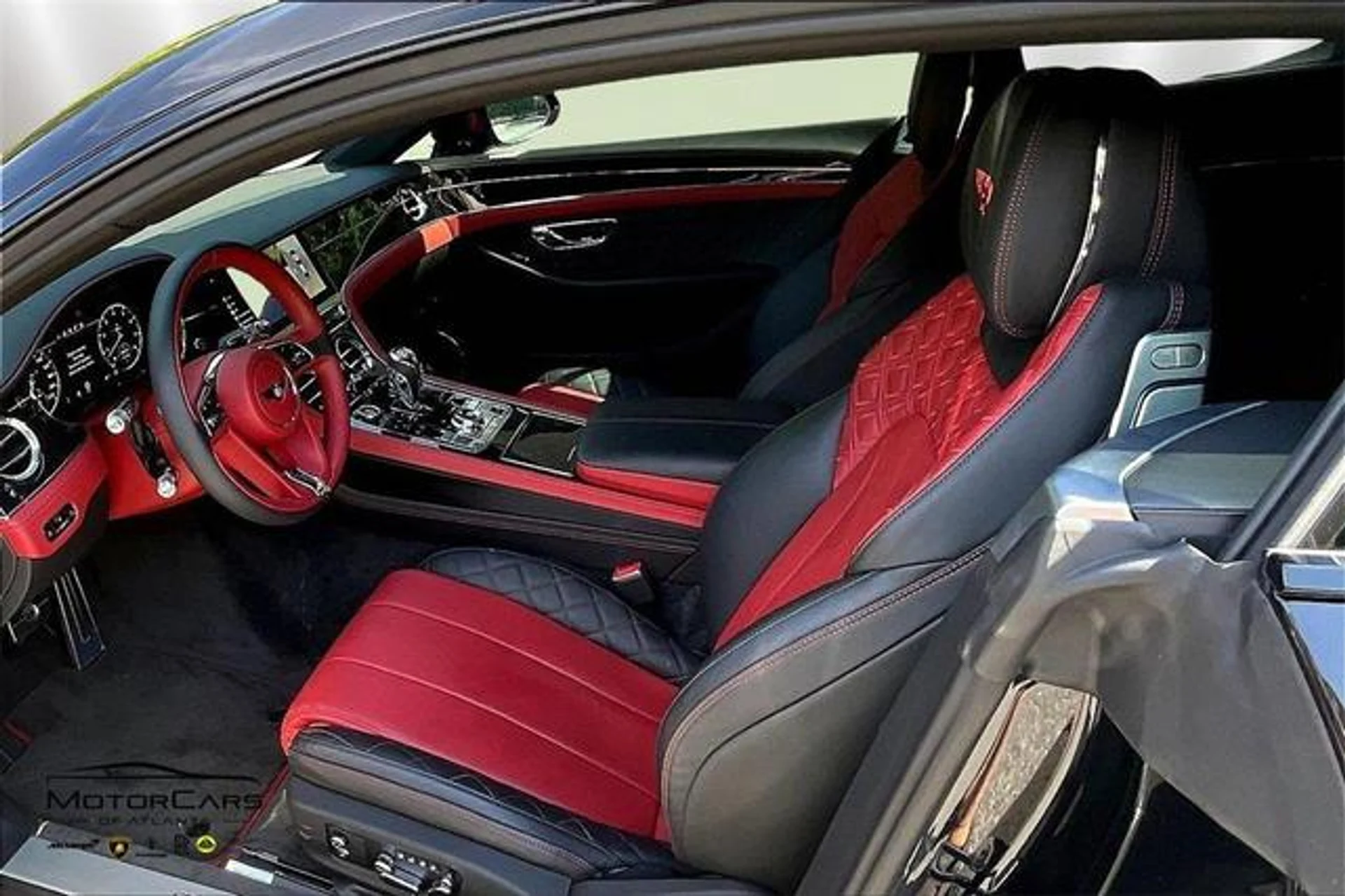 mph004_4055537955_4_98w_H7vd_E7s1d_S81_Y5_Hh_E0_I9f_Y_d24f55f0a2