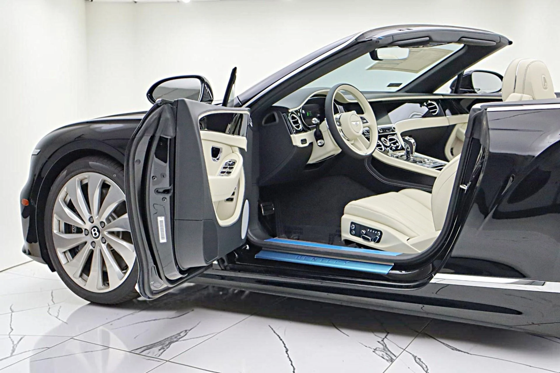 mph004_4060556341_New_2026_Bentley_Continental_GTC_45107cdd9c