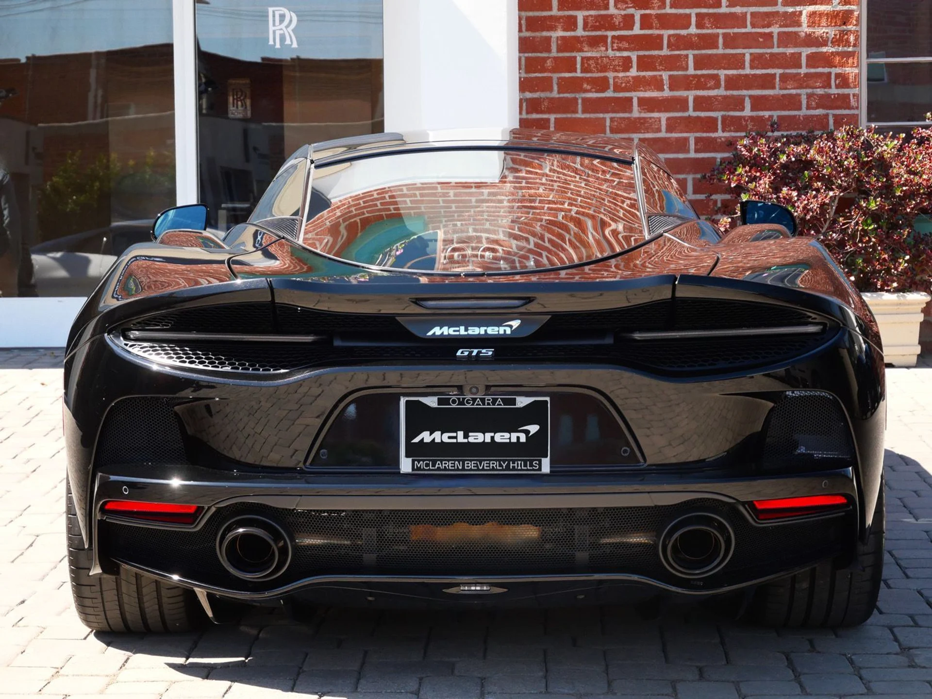 mph004_4063165499_69afce4ef3ce598162a4bd5b57f59c30x_d6c74518ac