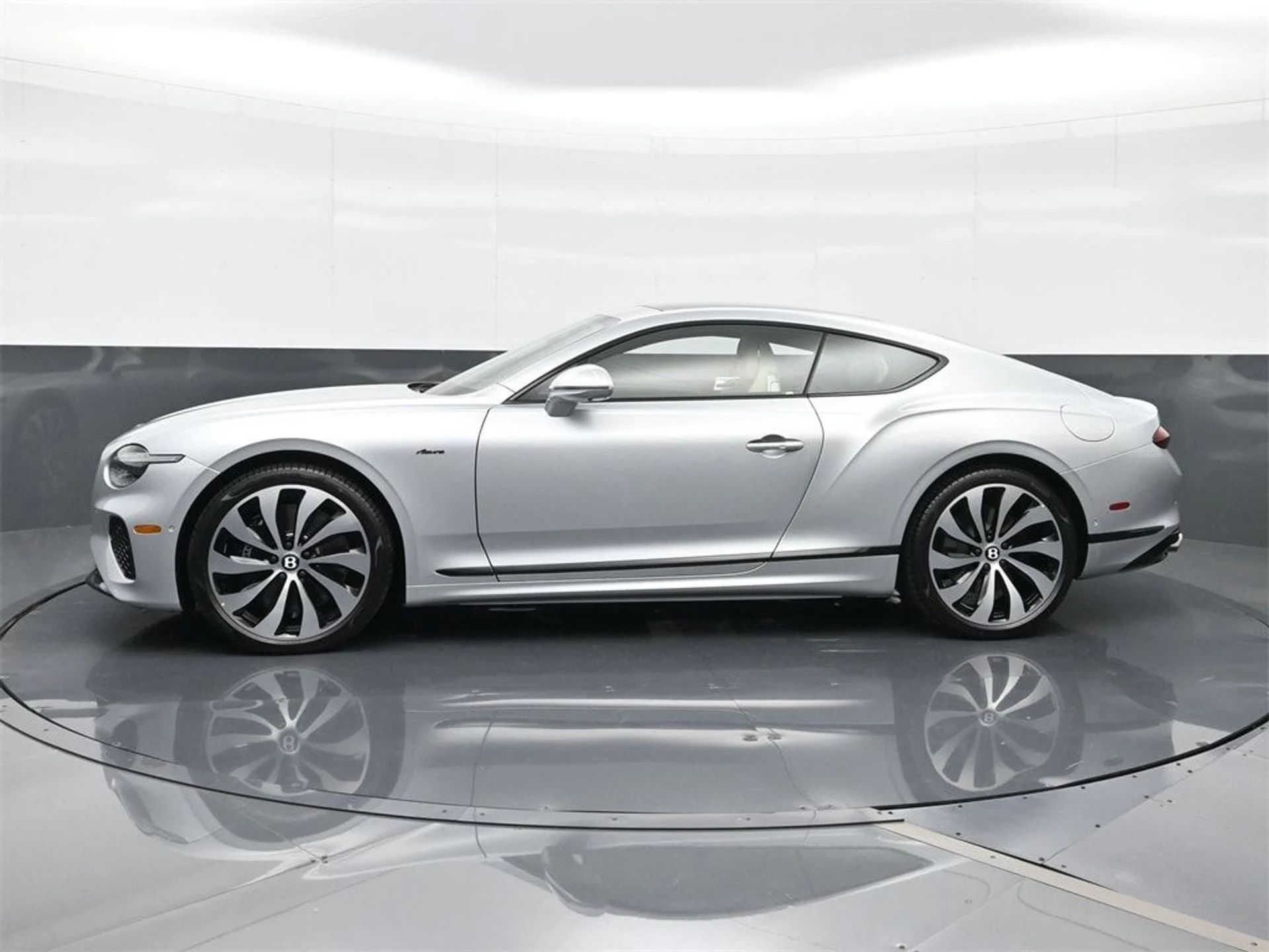 mph004_4066347380_89b6521a3d684708592926f518dc93e1x_8af036555e