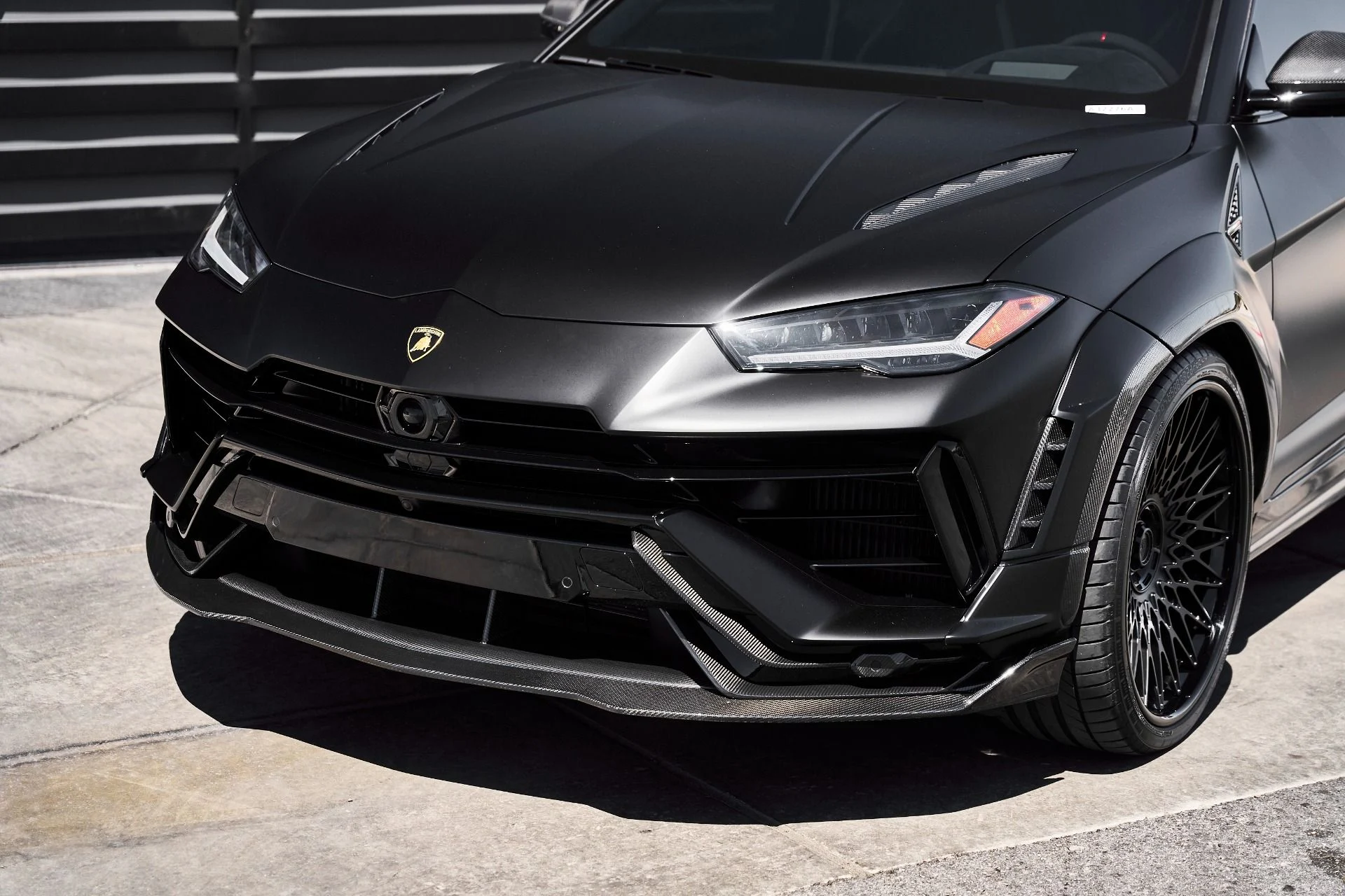mph004_4079802108_Used_2024_Lamborghini_Urus_Performante_1778116960_ba7f19d204