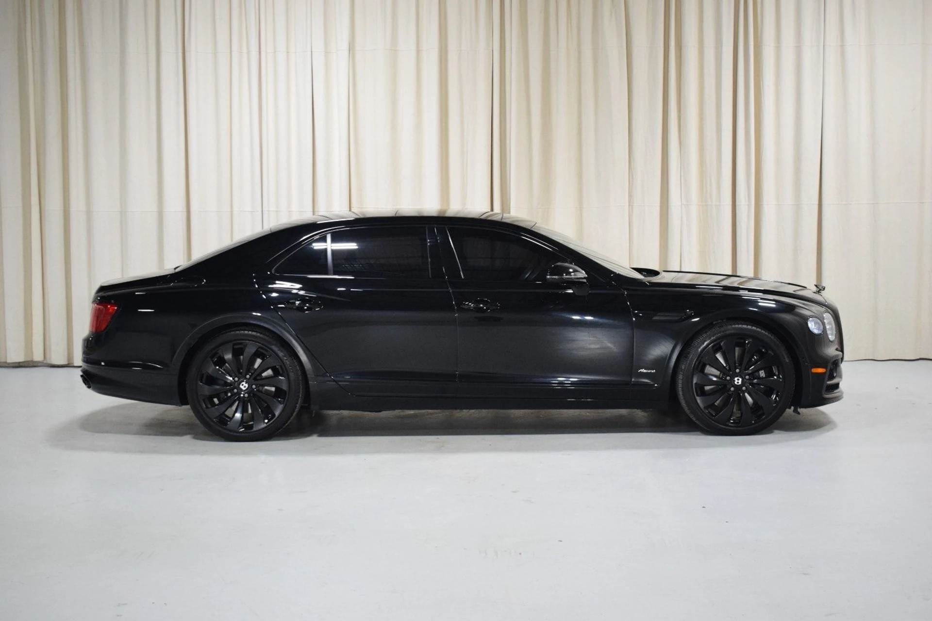 mph004_408513398_4fc9998ac08d6c8709ab15cfe5fa26a0x_825f850250