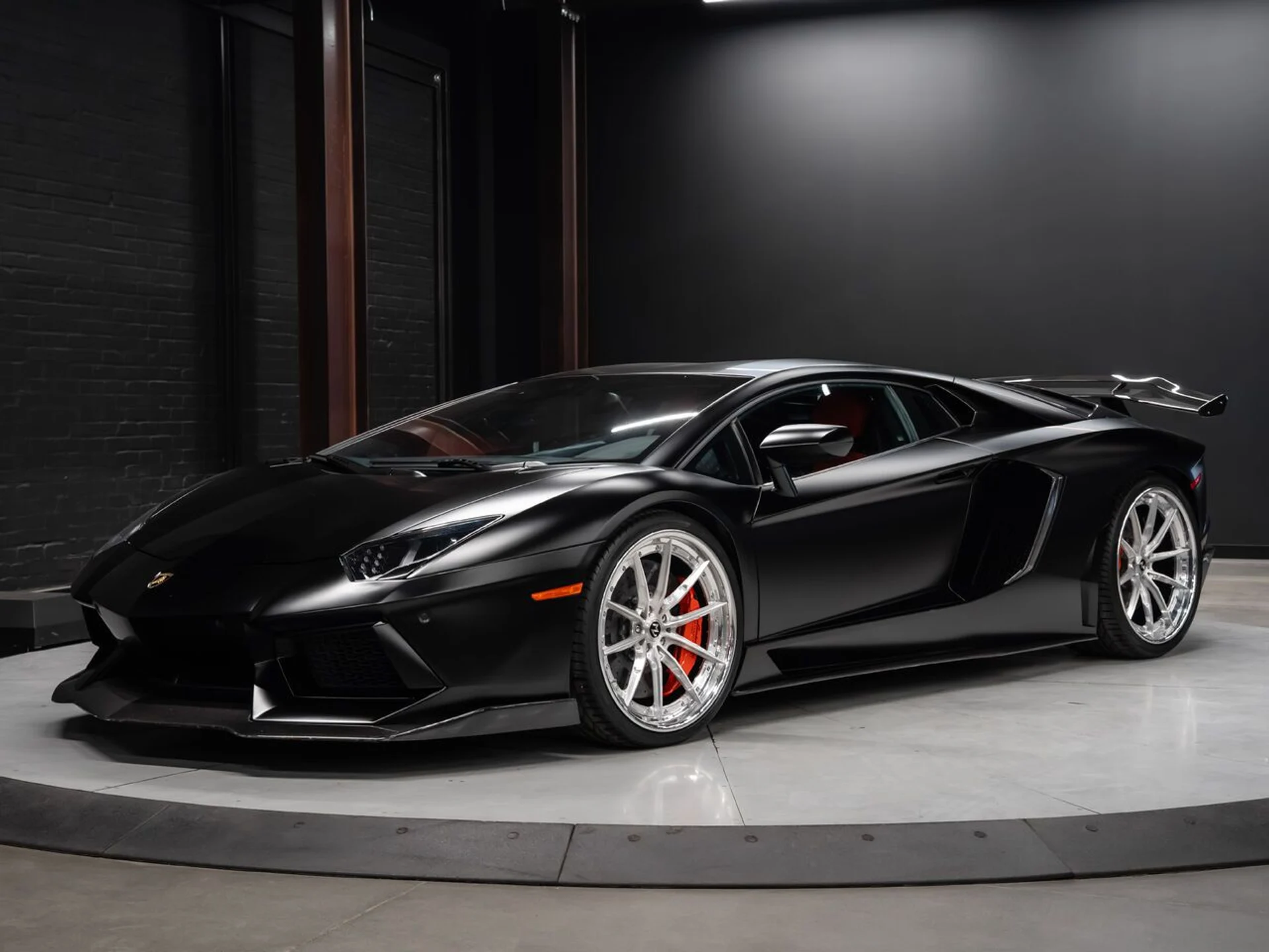 mph004_4087988564_lamborghini_aventador_2015_00f11e0471