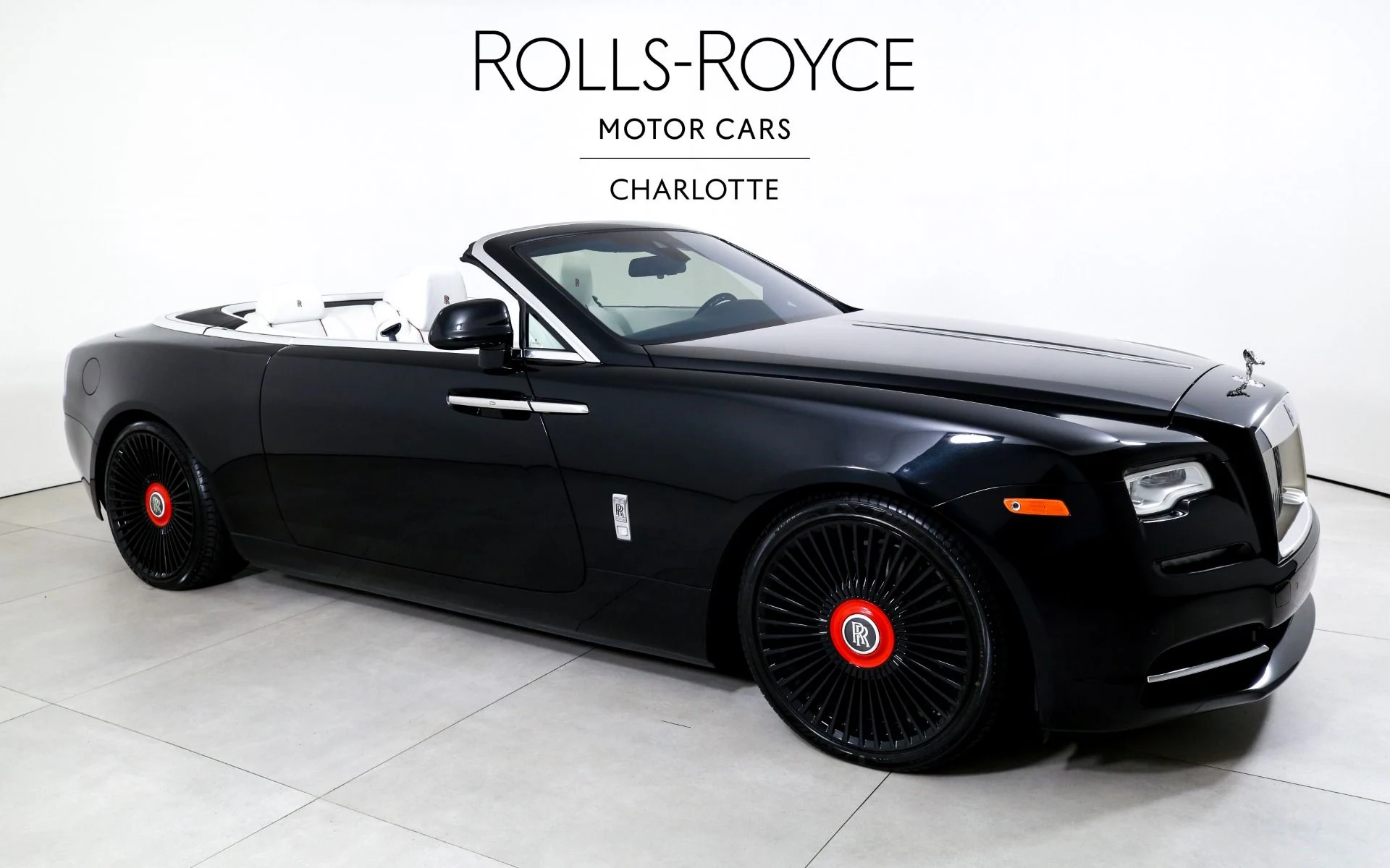 mph004_4088069995_Used_2017_Rolls_Royce_Dawn_1781216555_8b719b744c