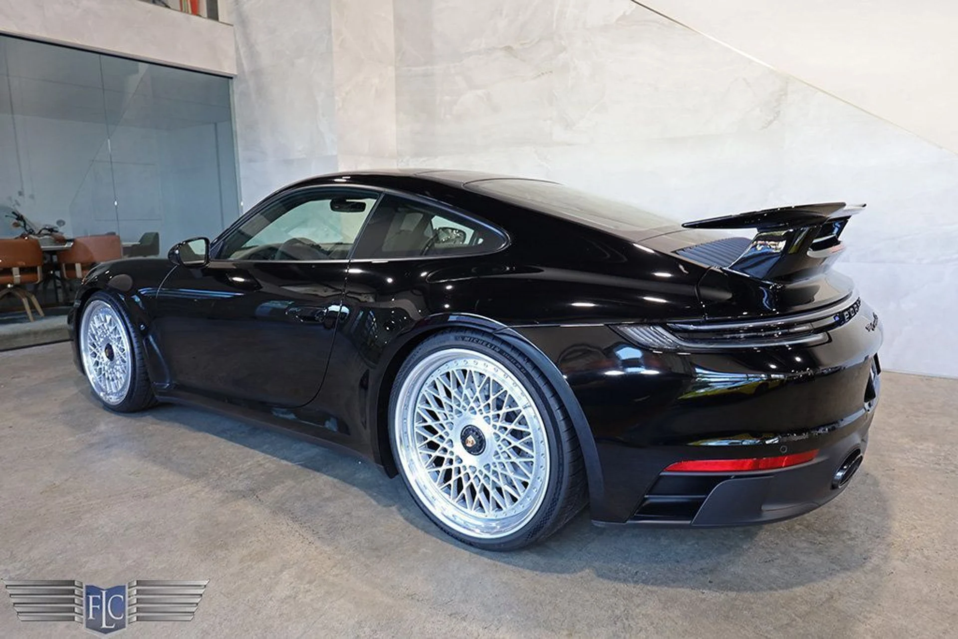 mph004_4089720250_used_2024_porsche_911_carreragtscoupemanual_9689_22931180_5_1024_69f6040029