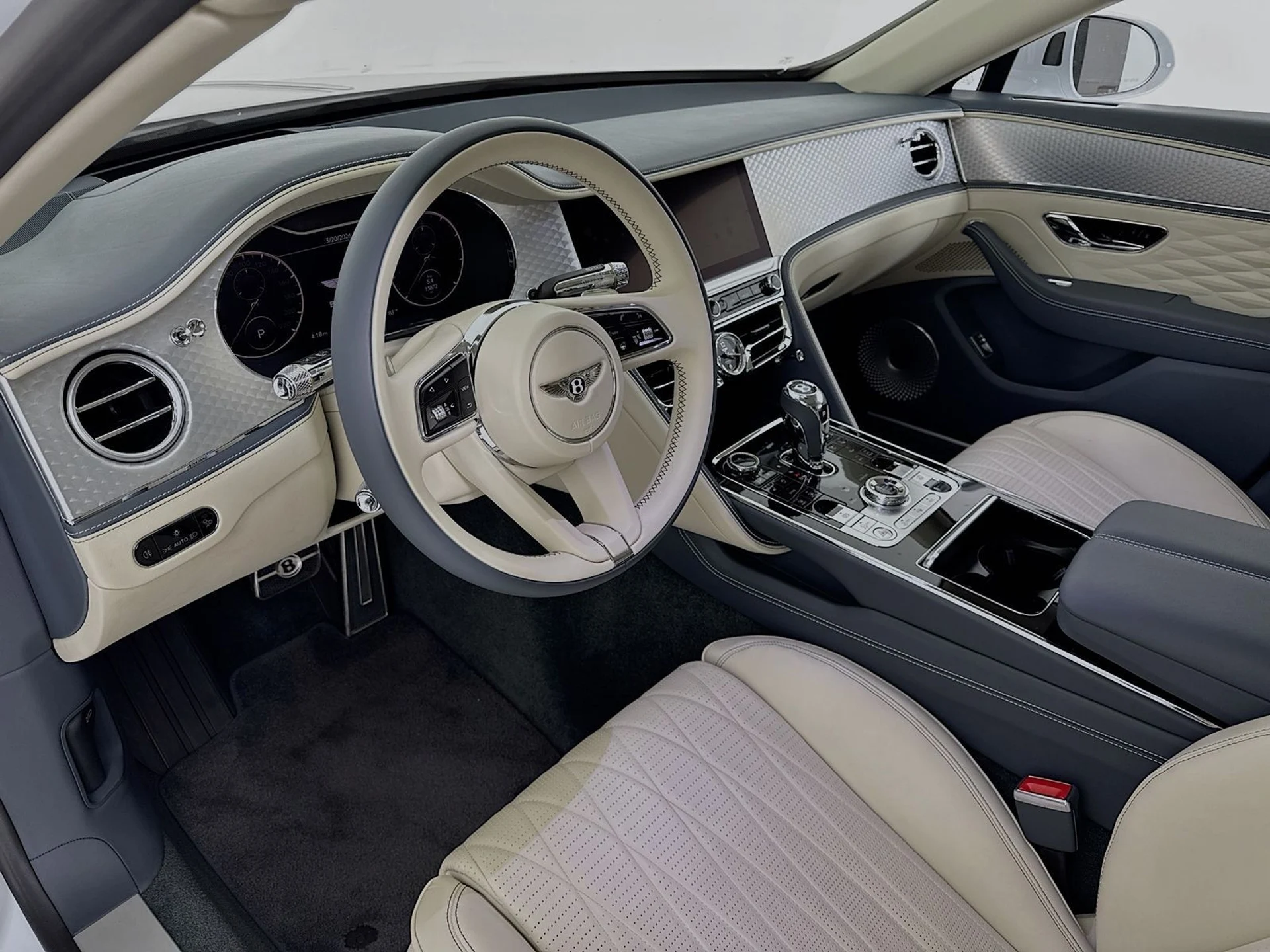 mph004_4089826286_e7783a2f94e5193a01a216a6fd279d48x_1716c08c97