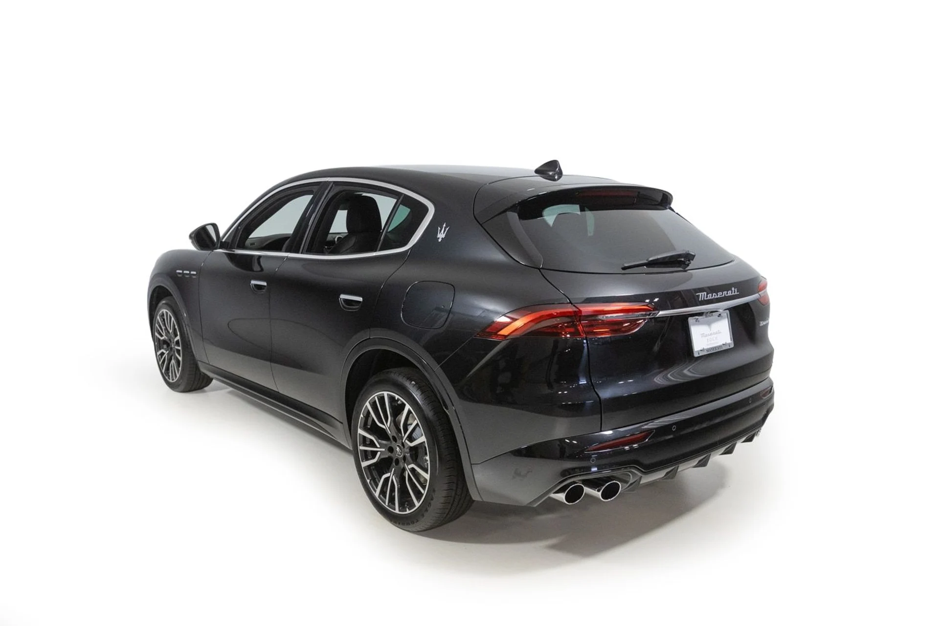 mph004_4091766530_08c9fadb41b7406398011d84956bb521_a22c9c3672