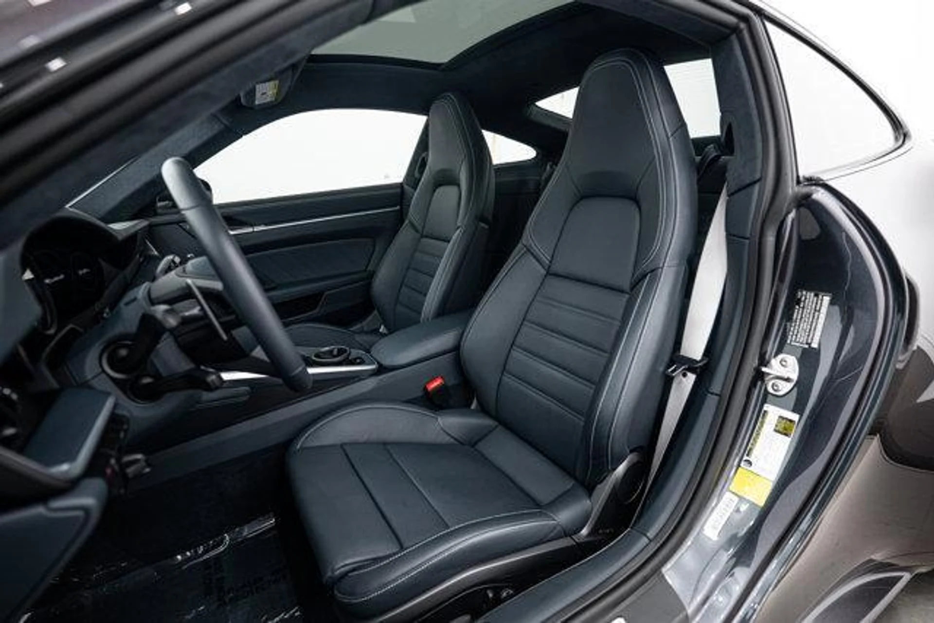 mph004_4094955146_nu_J8_syn_S27o36kj5wk6_K4_EF_3_M_6336237e28