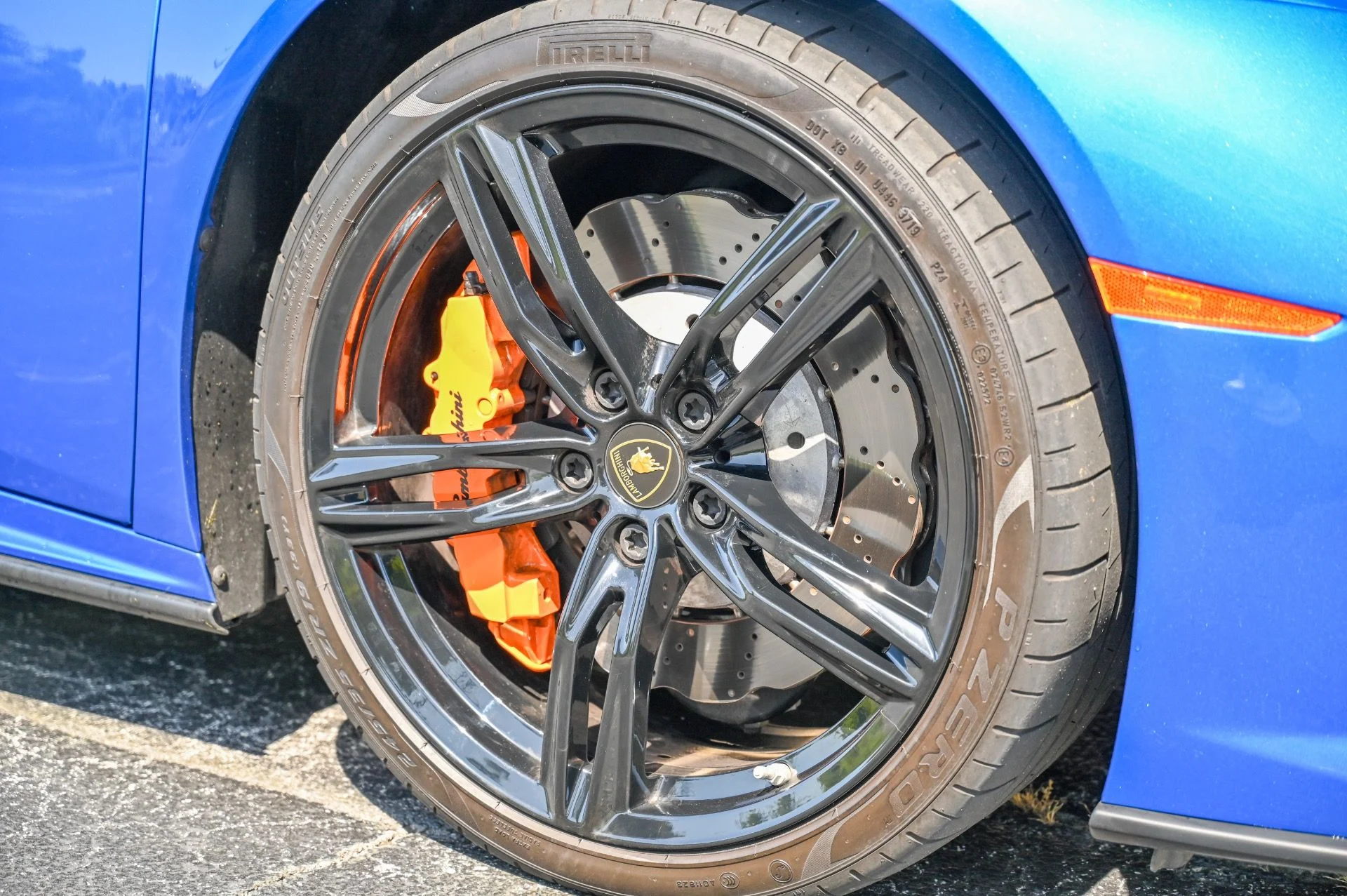 mph004_4112930984_Used_2020_Lamborghini_Huracan_LP_610_2_EVO_1747842879_907ad9b676