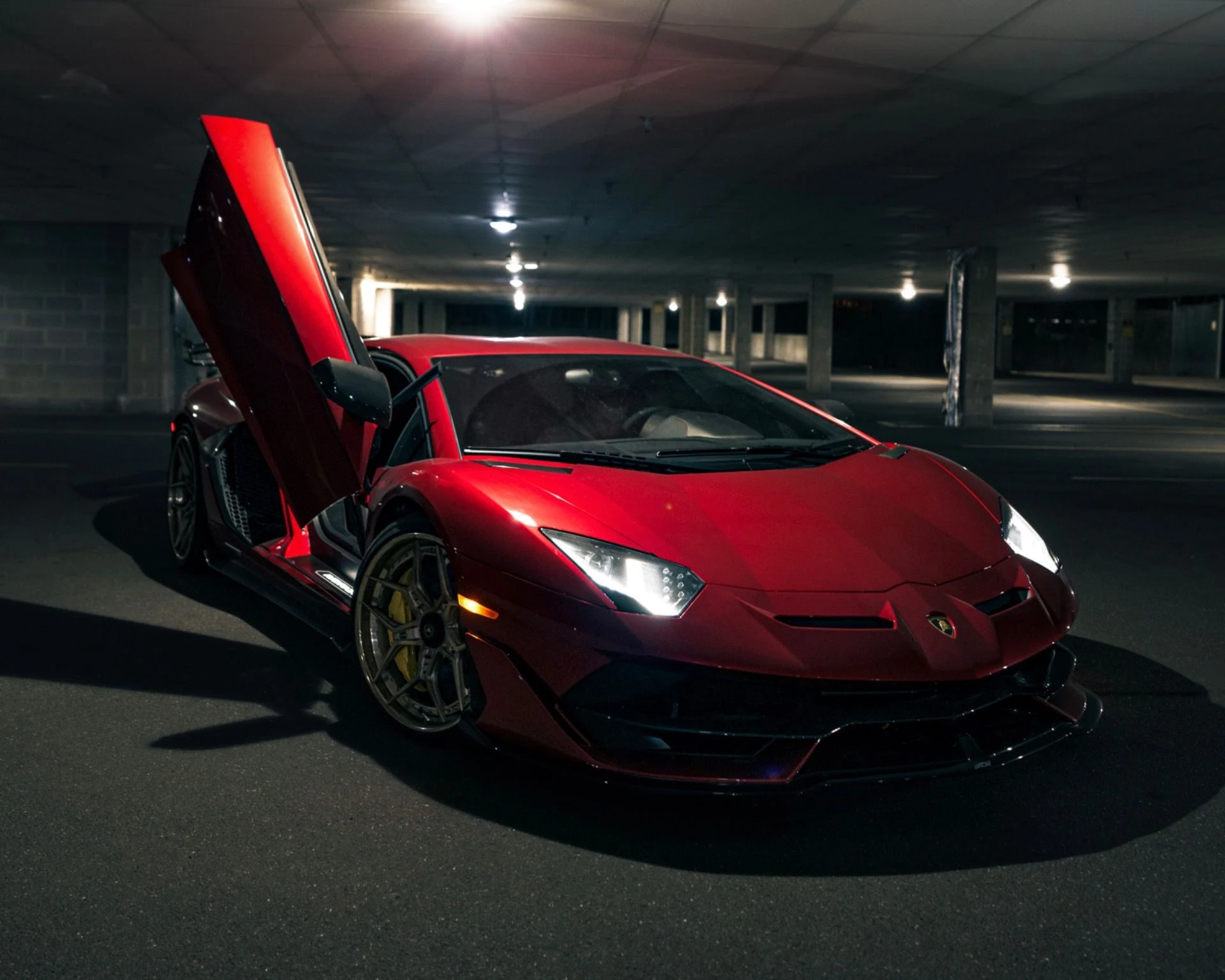 mph004_4114099609_Used_2020_Lamborghini_Aventador_LP_770_4_SVJ_1765319381_949b0ca99b