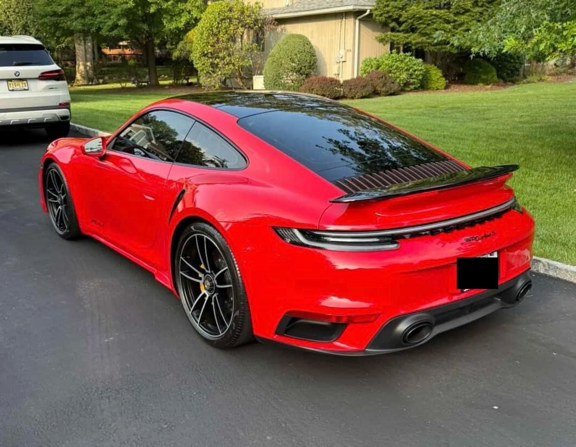 mph004_4122311577_Used_2021_Porsche_911_Turbo_S_1761947585_15dced3dd7