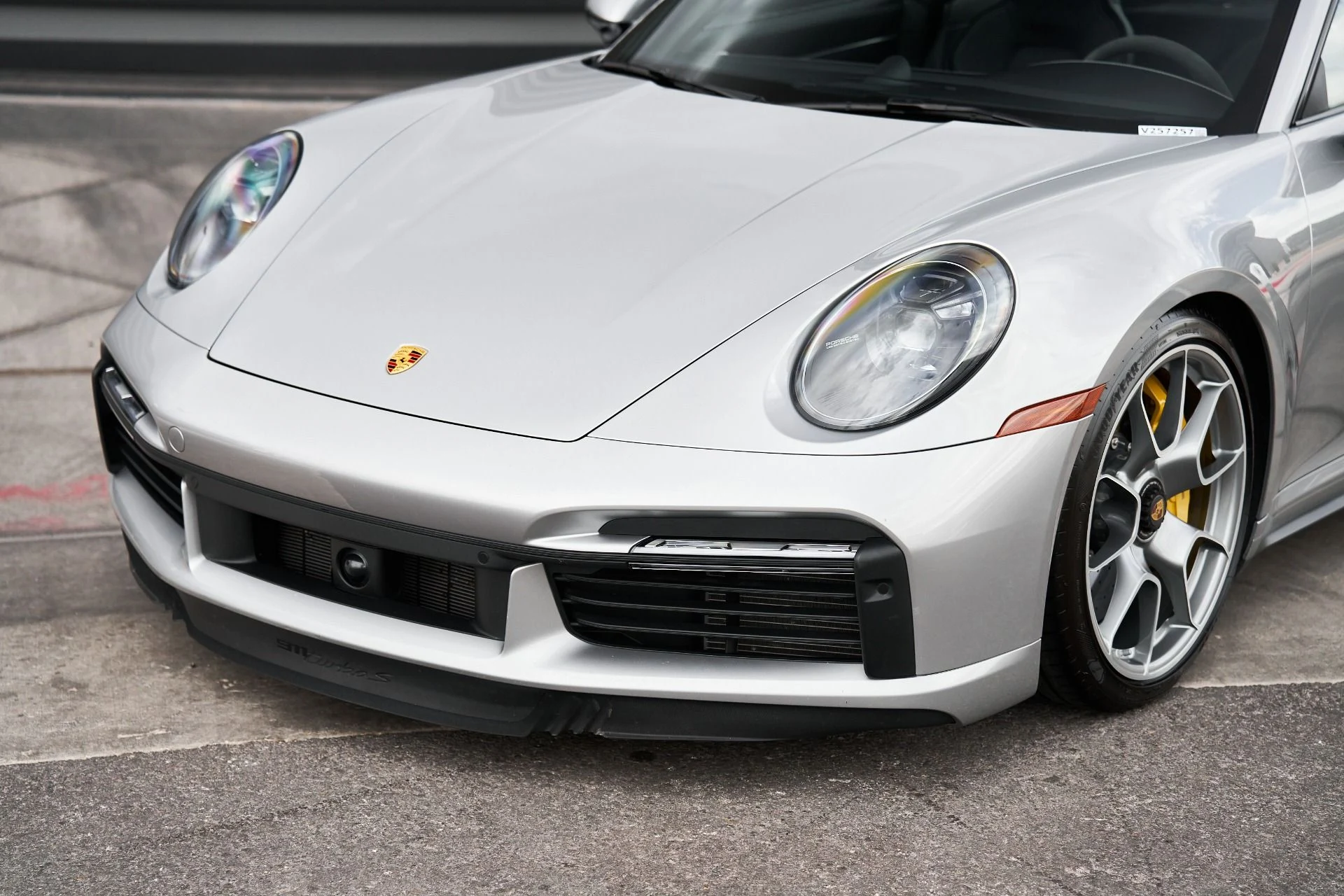 mph004_4130989018_Used_2021_Porsche_911_Turbo_S_1760042732_a603621538