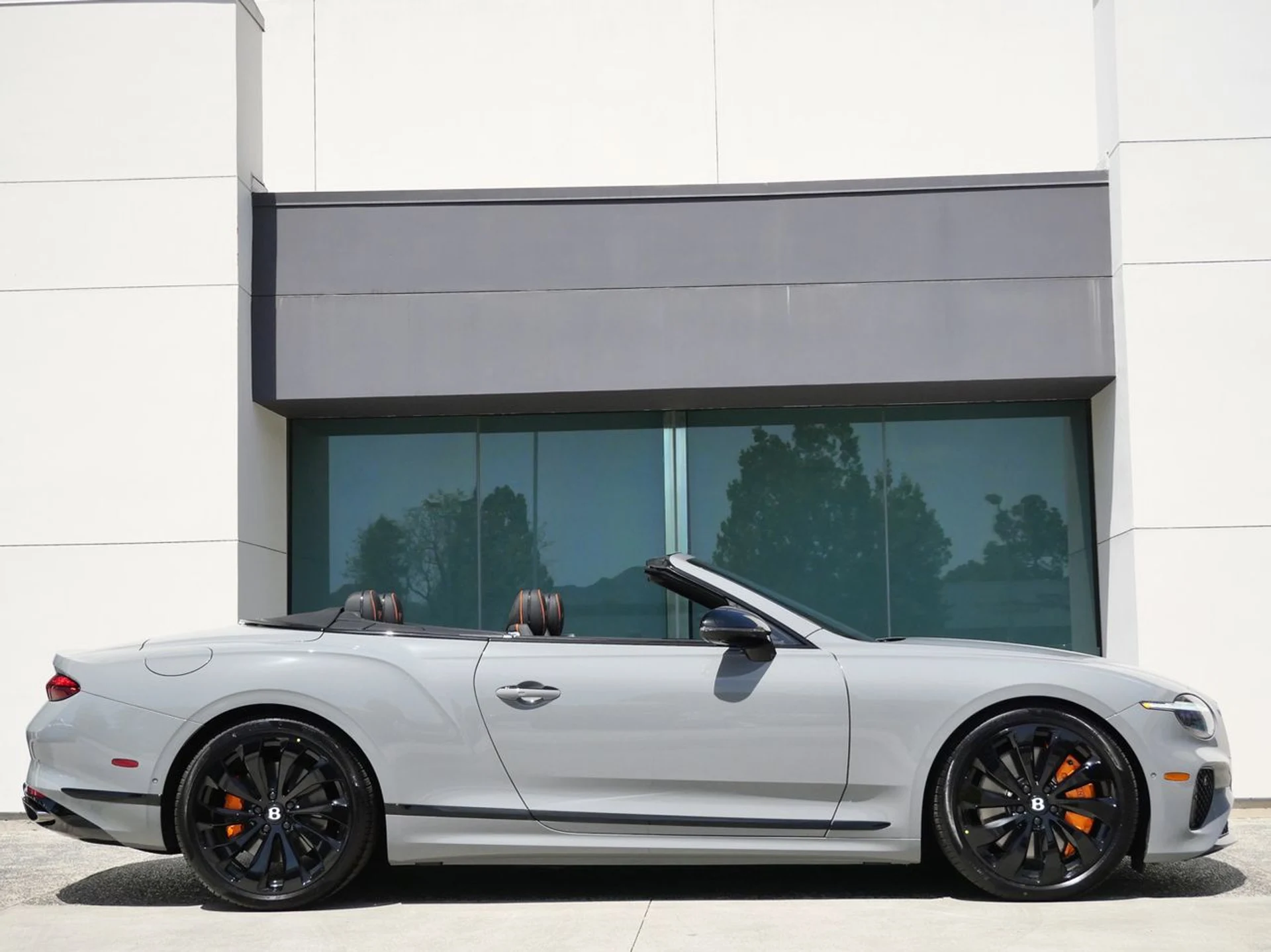 mph004_4138288472_8e5fd7a97e4e31ac92c1a25ff9e2c673x_53d4a9b67b