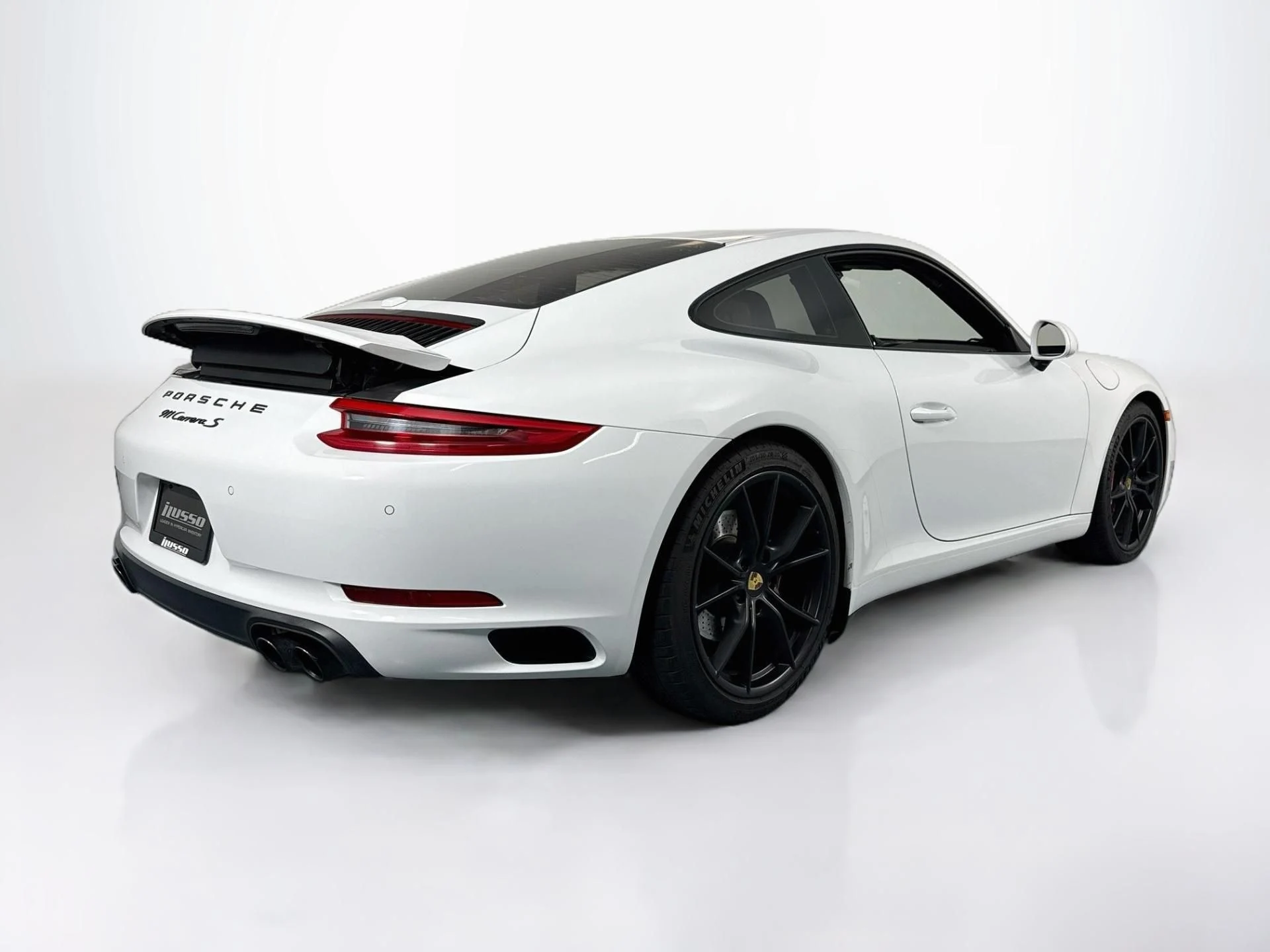 mph004_414040450_Used_2018_Porsche_911_Carrera_S_1791577831_6444342905