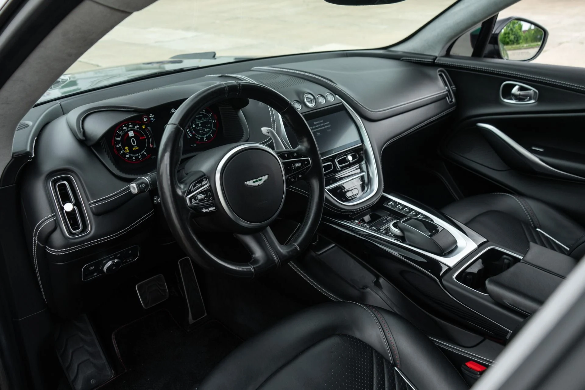 mph004_4141537590_Used_2021_Aston_Martin_DBX_1777485060_49b8ad94a6