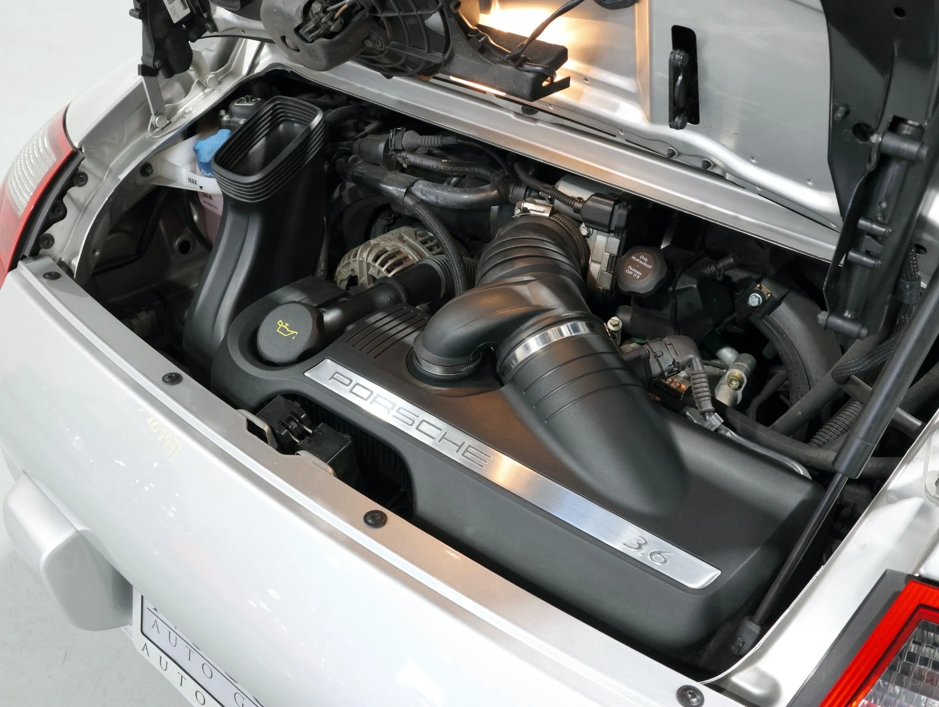 mph004_4147874349_Used_2007_Porsche_911_Targa_4_Coming_Soon_To_Bring_A_Trailer_1775151668_d8e223a463