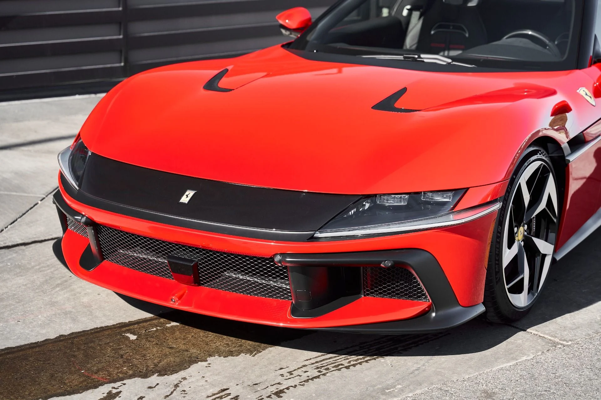 mph004_4152302499_Used_2025_Ferrari_12_Cilindri_1769824737_e3bc3f0237