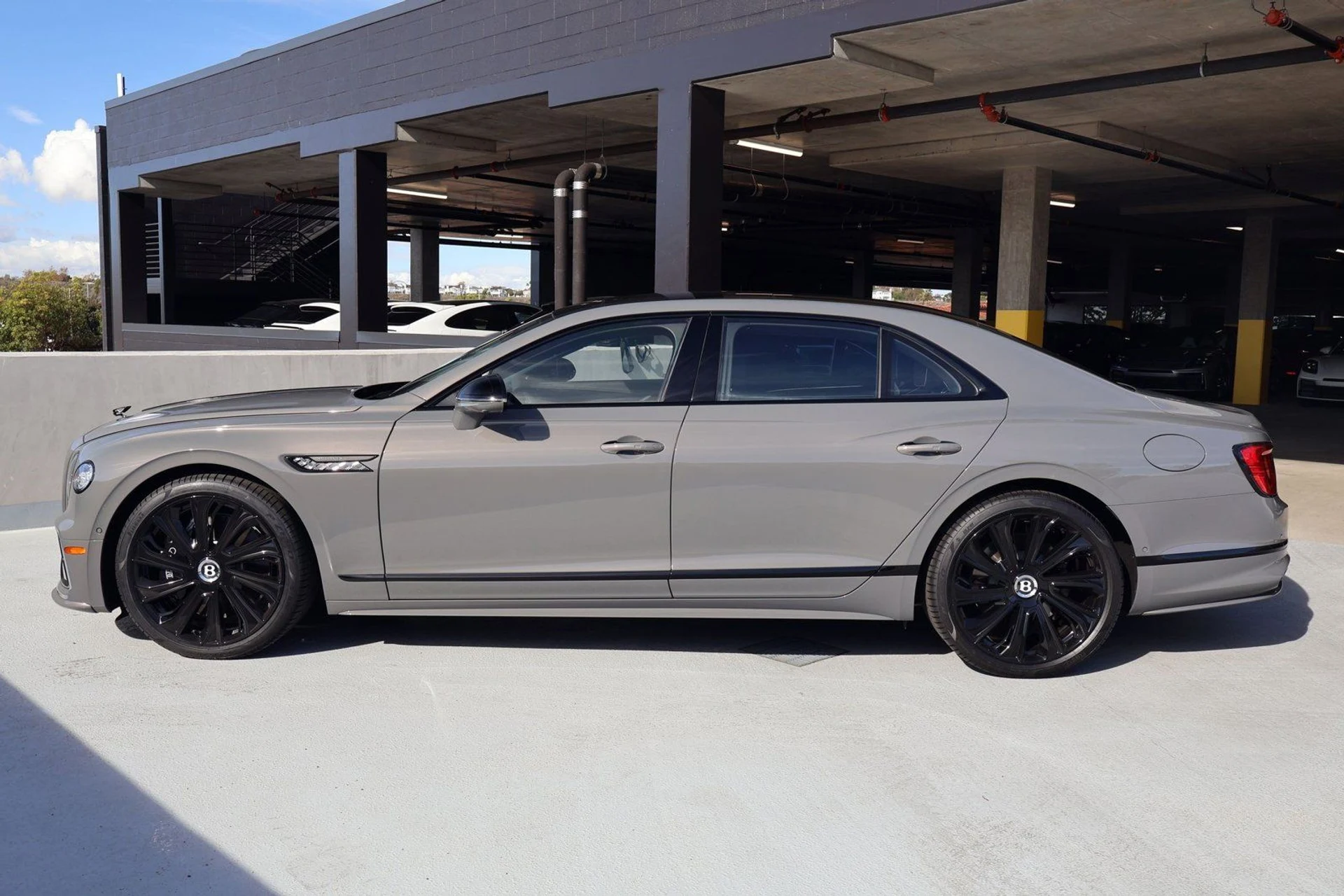 mph004_4159866454_00a67f9cdd901f5af2f50fb484141cf4x_db9f06d822