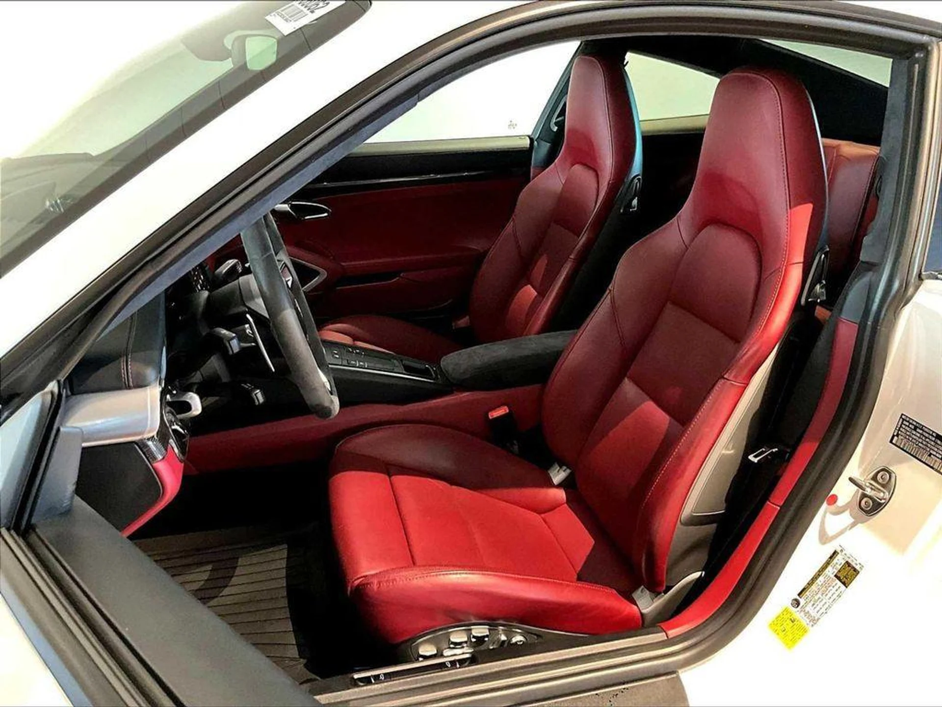 mph004_4162789049_AW_Zv0wy_K_Uh4_Vu39_E9_R_Vm2_Jk_DR_Jo_116d1a0787