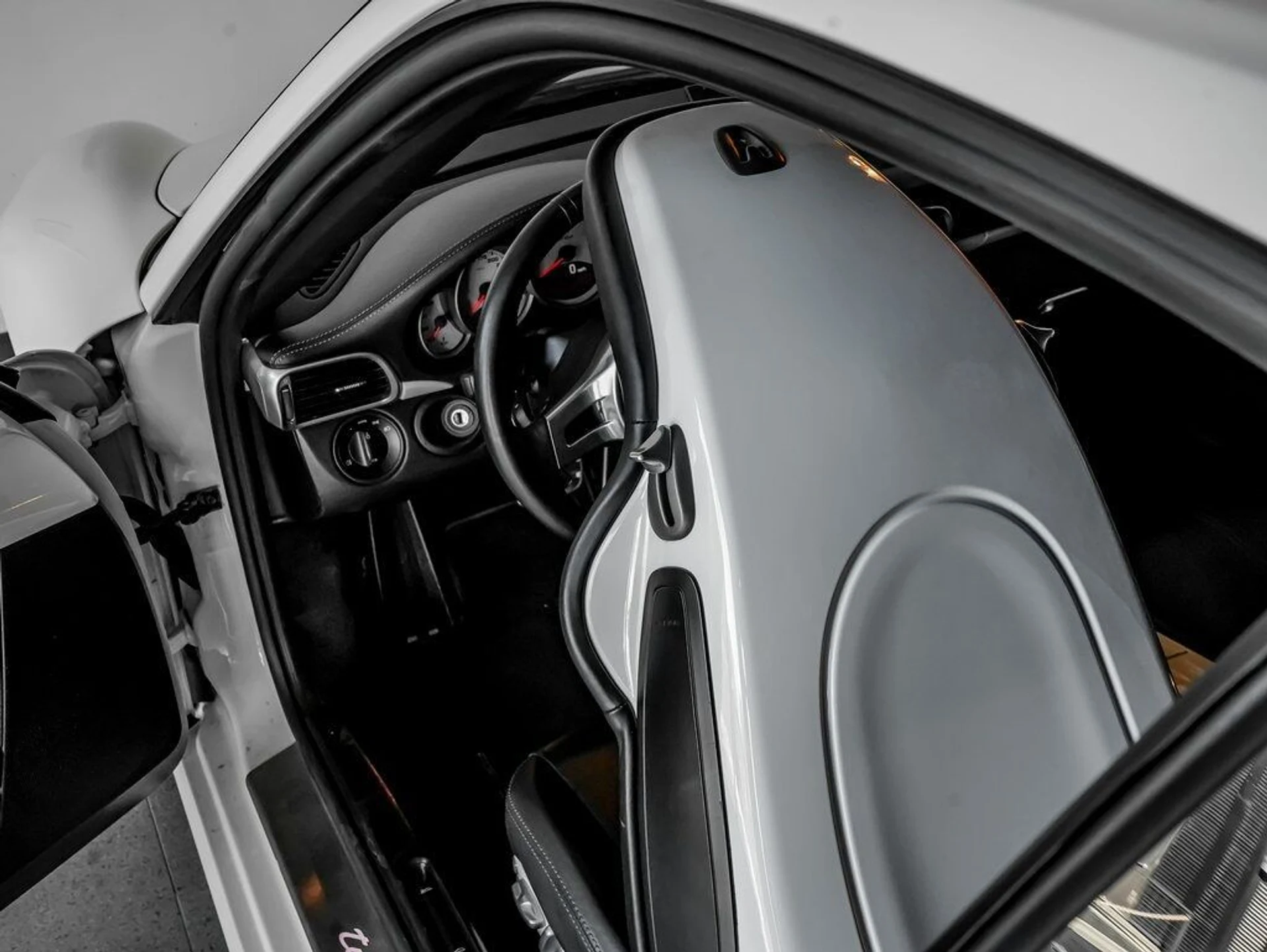 mph004_4163554587_12e082e46ab0352863345d13d3dfe1eb_283dca2c73