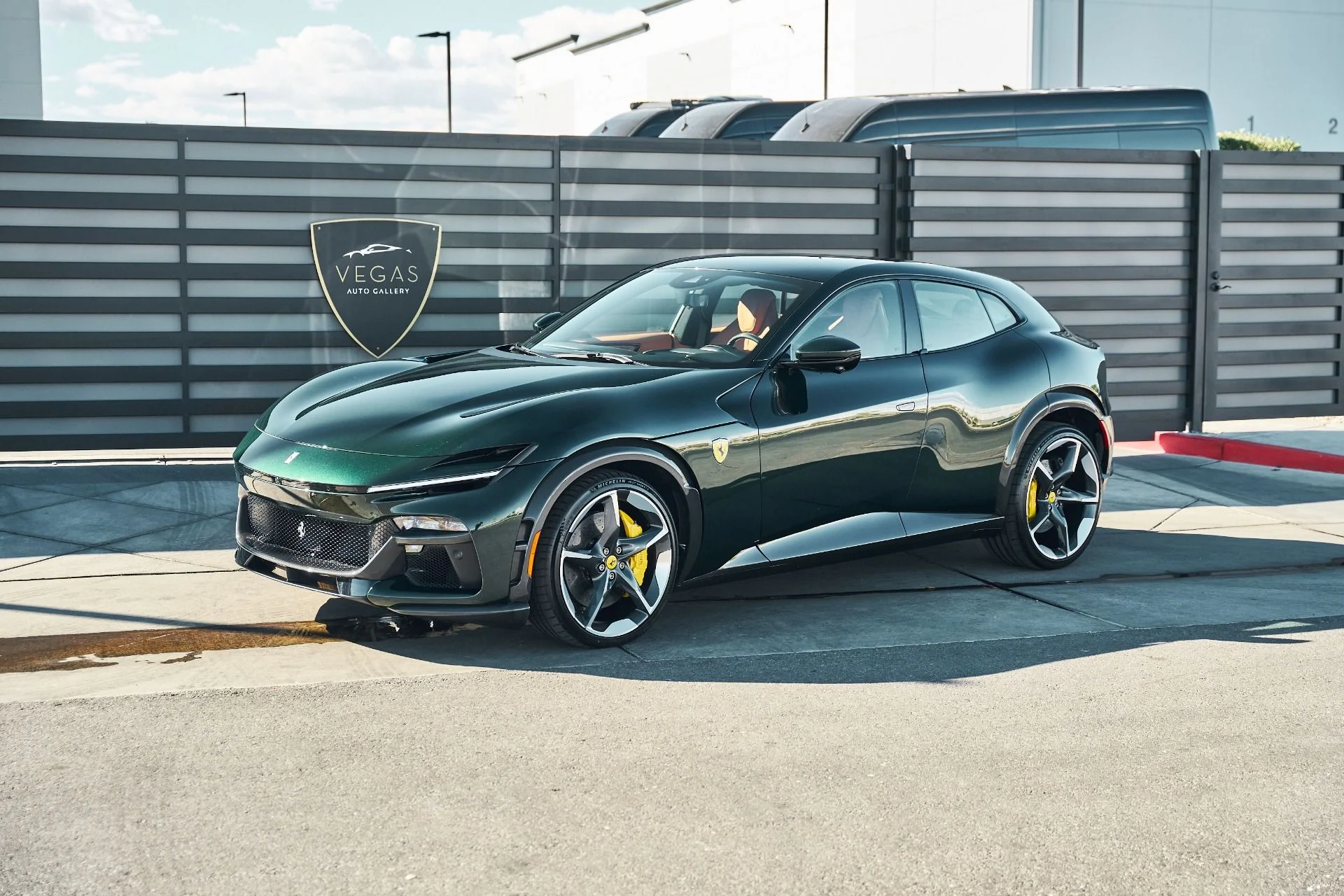 mph004_4165233603_Used_2026_Ferrari_Purosangue_1771462100_3023d4ce82