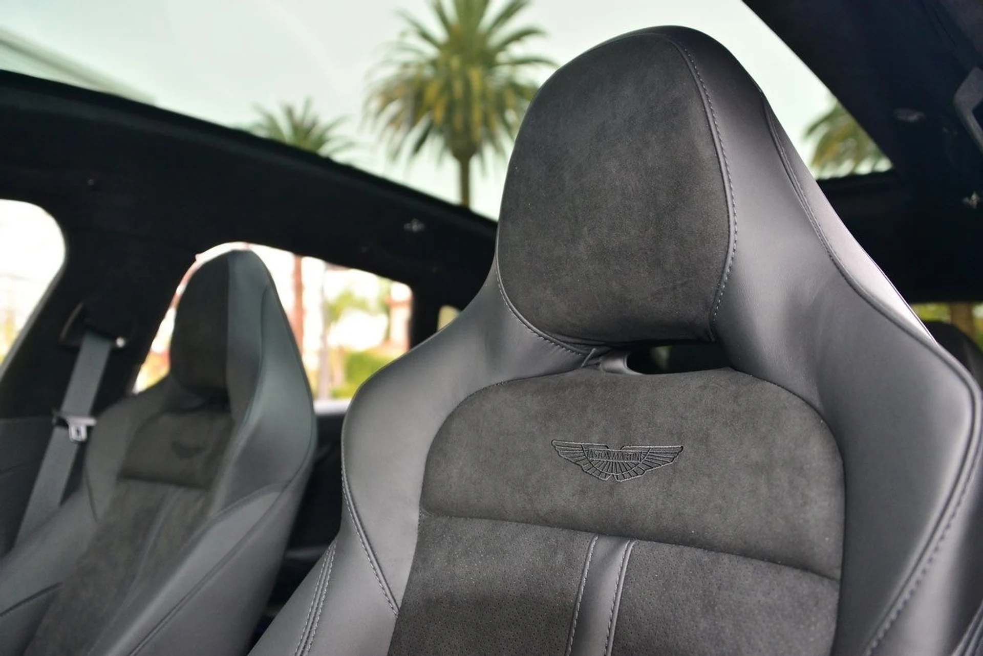 mph004_4171862702_5ee49153f83e359efa3892053c83527bx_0841e69a98