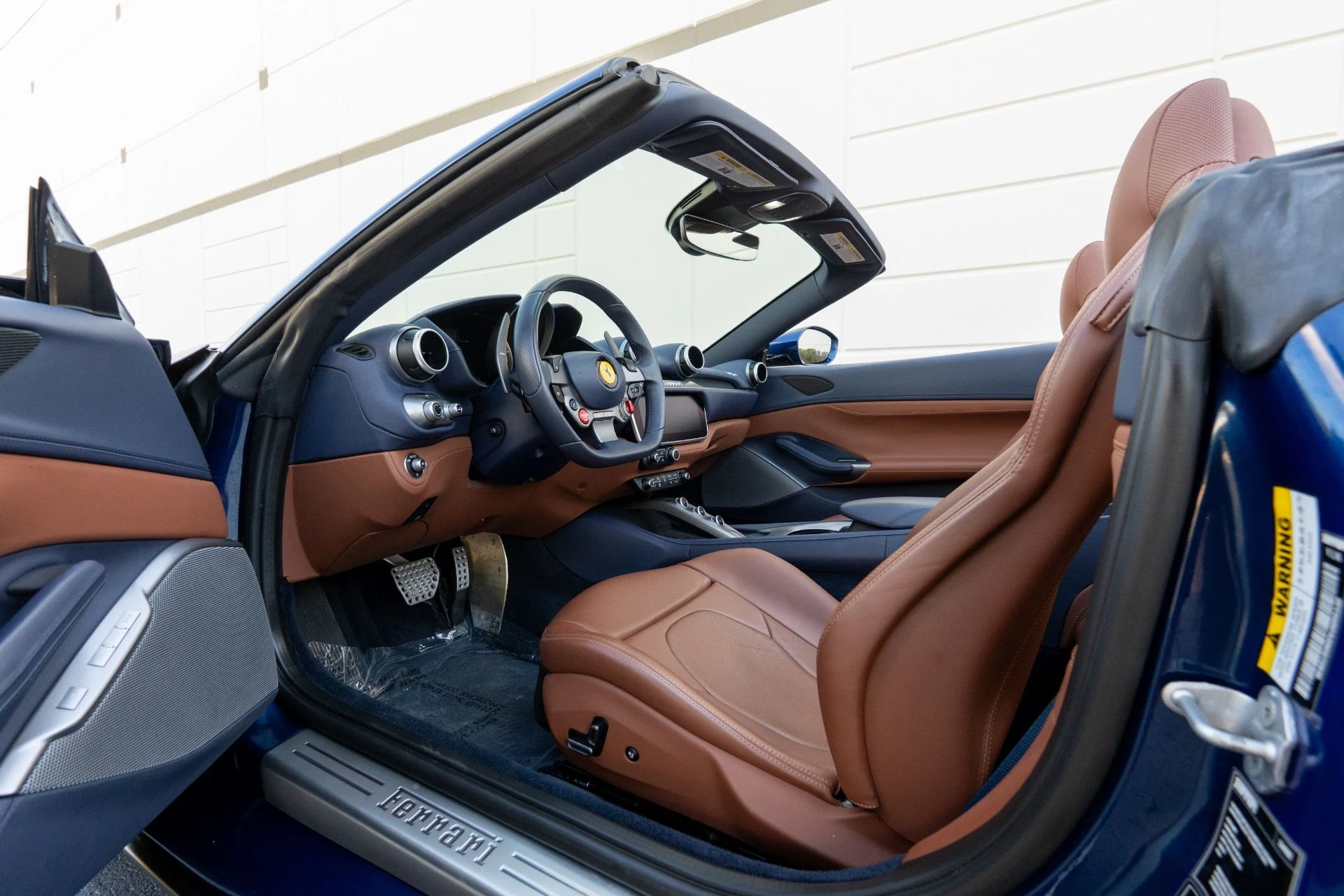 mph004_4175039943_Used_2022_Ferrari_Portofino_M_1761343273_ab6ceea2c8