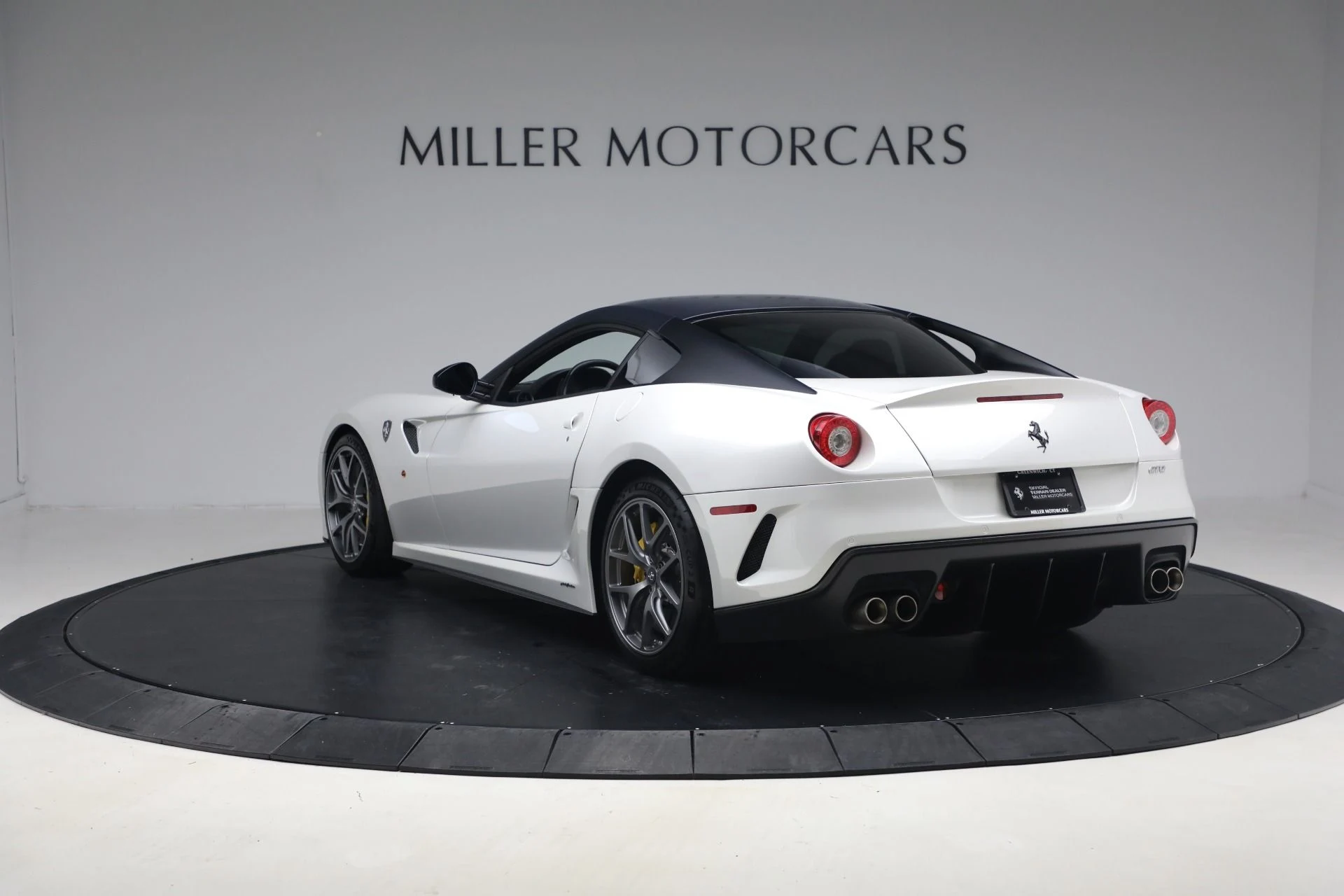 mph004_4176570313_Used_2011_Ferrari_599_GTO_1766265457_0b69b544c6