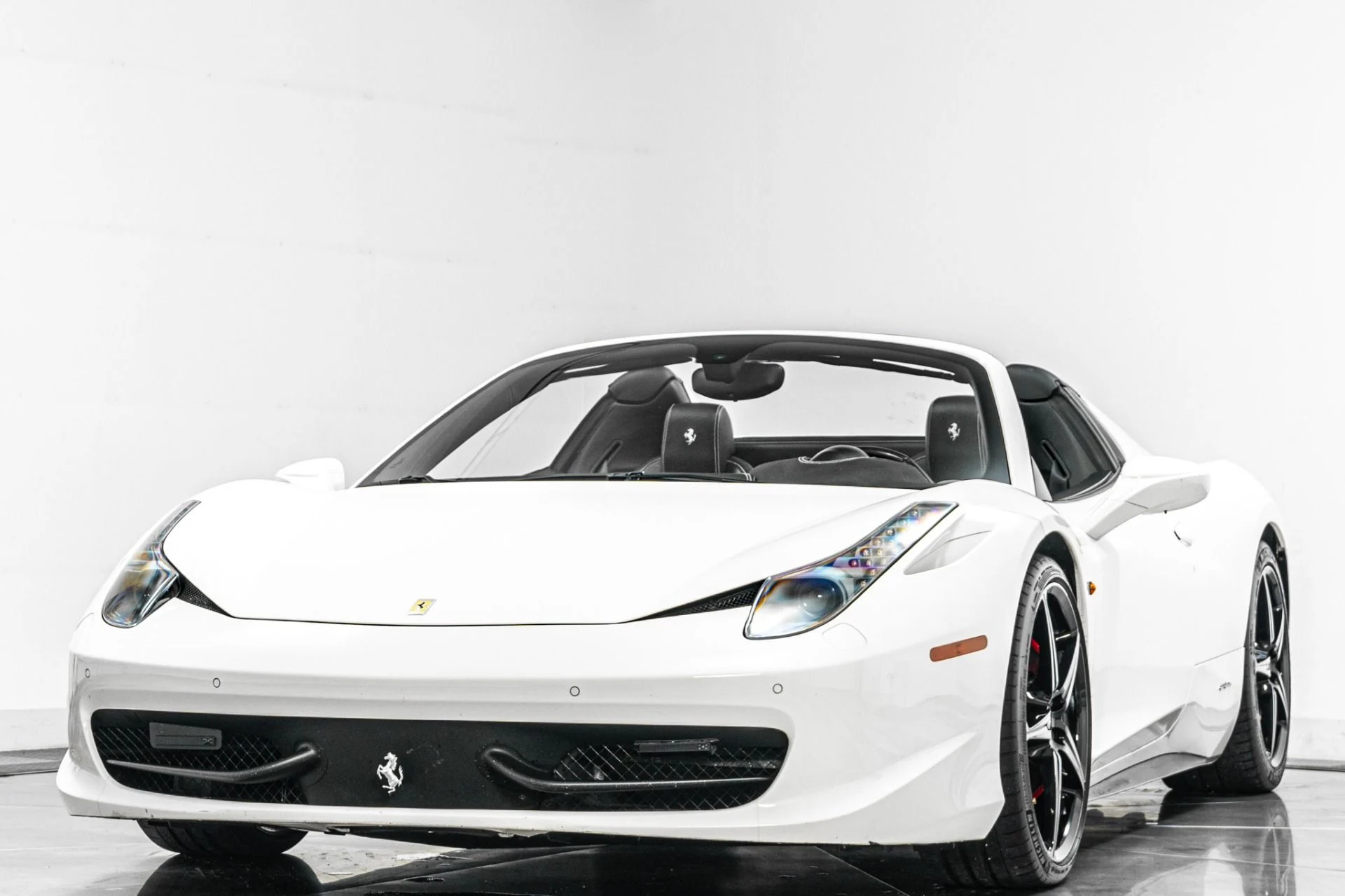 mph004_4183049634_Used_2015_Ferrari_458_Spider_Daytona_Seats_Forged_Wheels_Sport_Exhaust_1785432424_63760f72e2