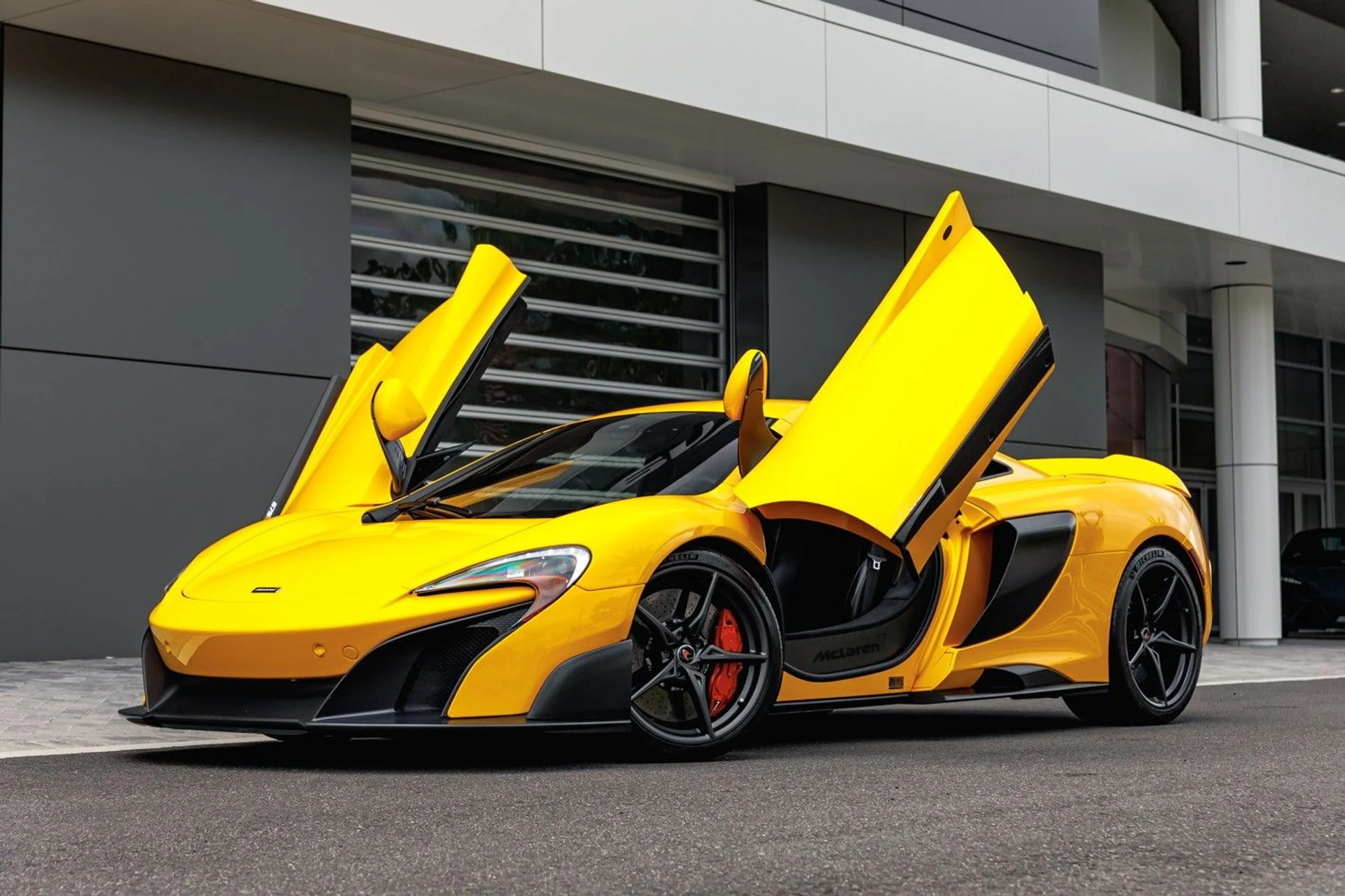 mph004_4183719851_593_p5_l_012d56f431