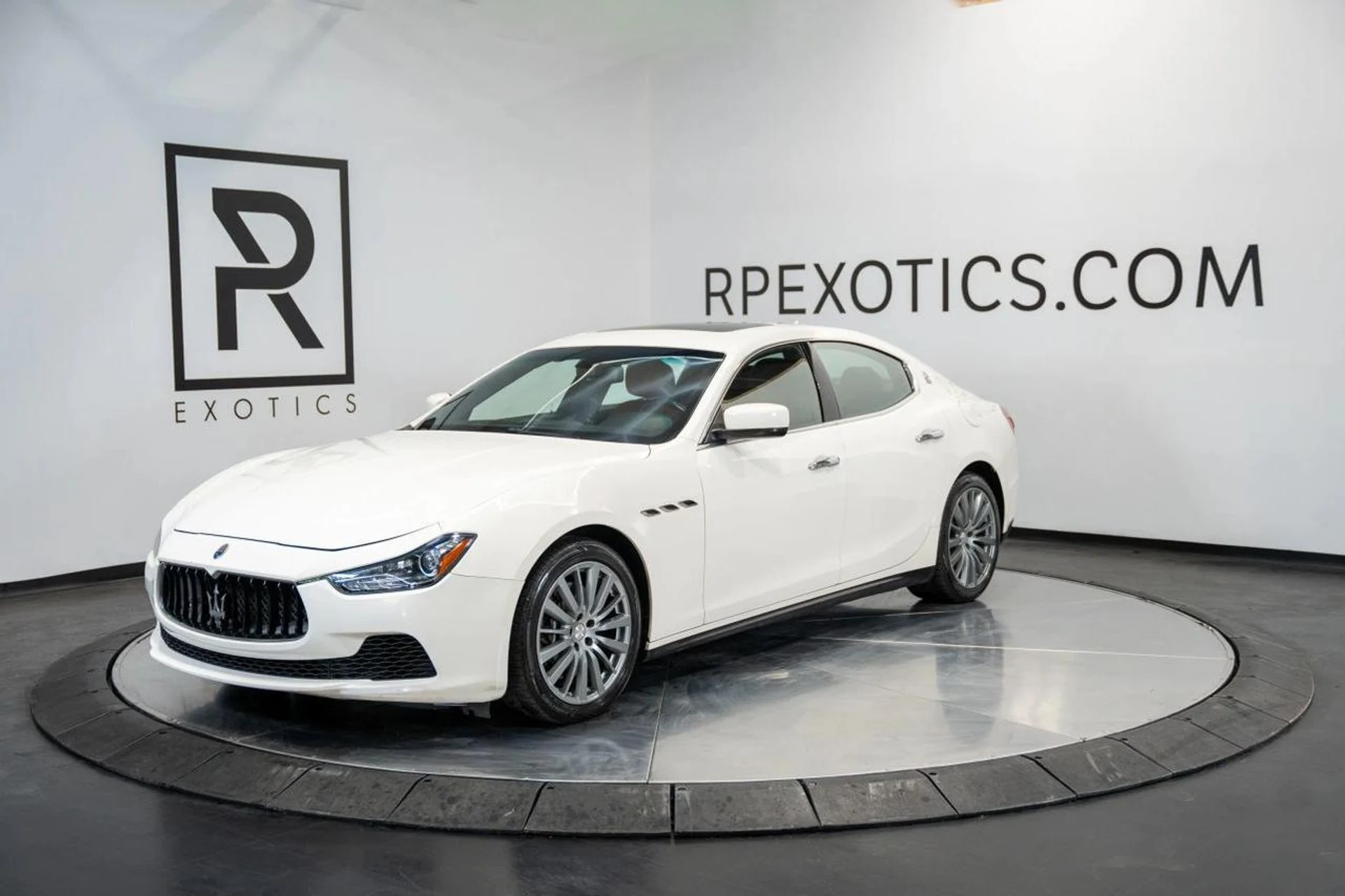 mph004_4184935244_5676fefbd84fb6c3f8ae099e05729a41_3e6d4f3384