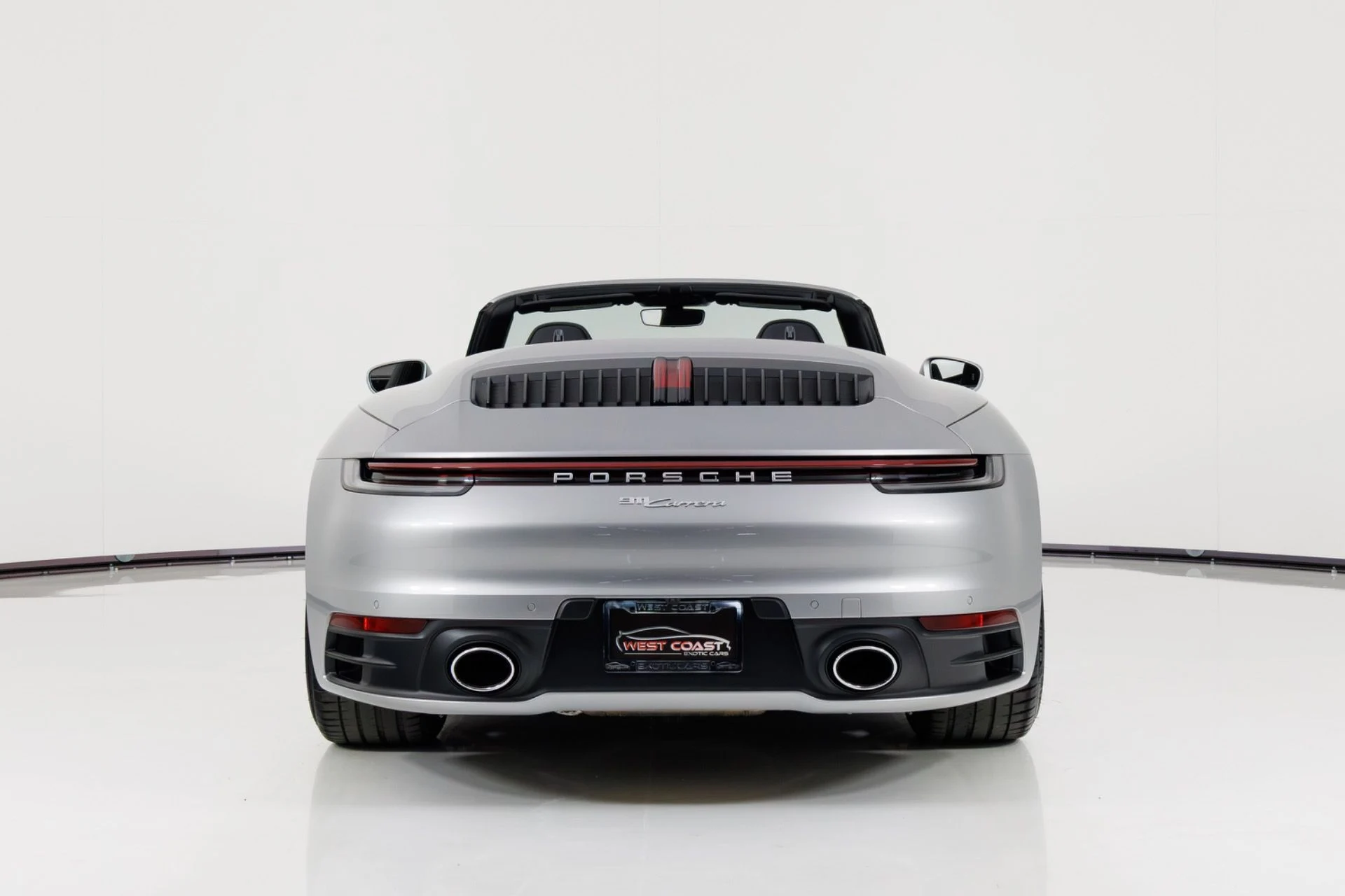 mph004_4185904336_Used_2022_Porsche_911_Carrera_1773941178_4b1d2d73ee